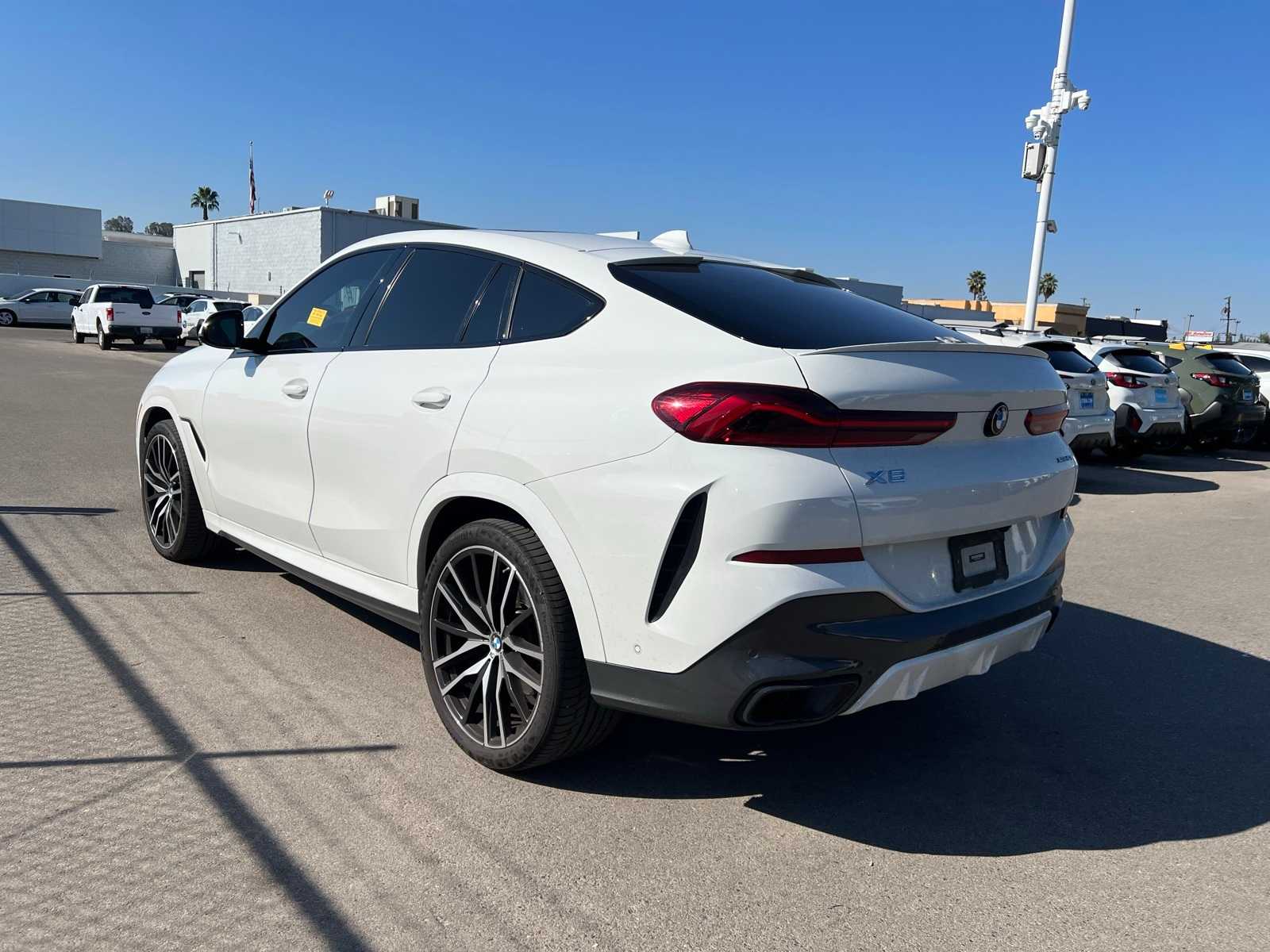 Thumbnail: 2022 BMW X6 - 3