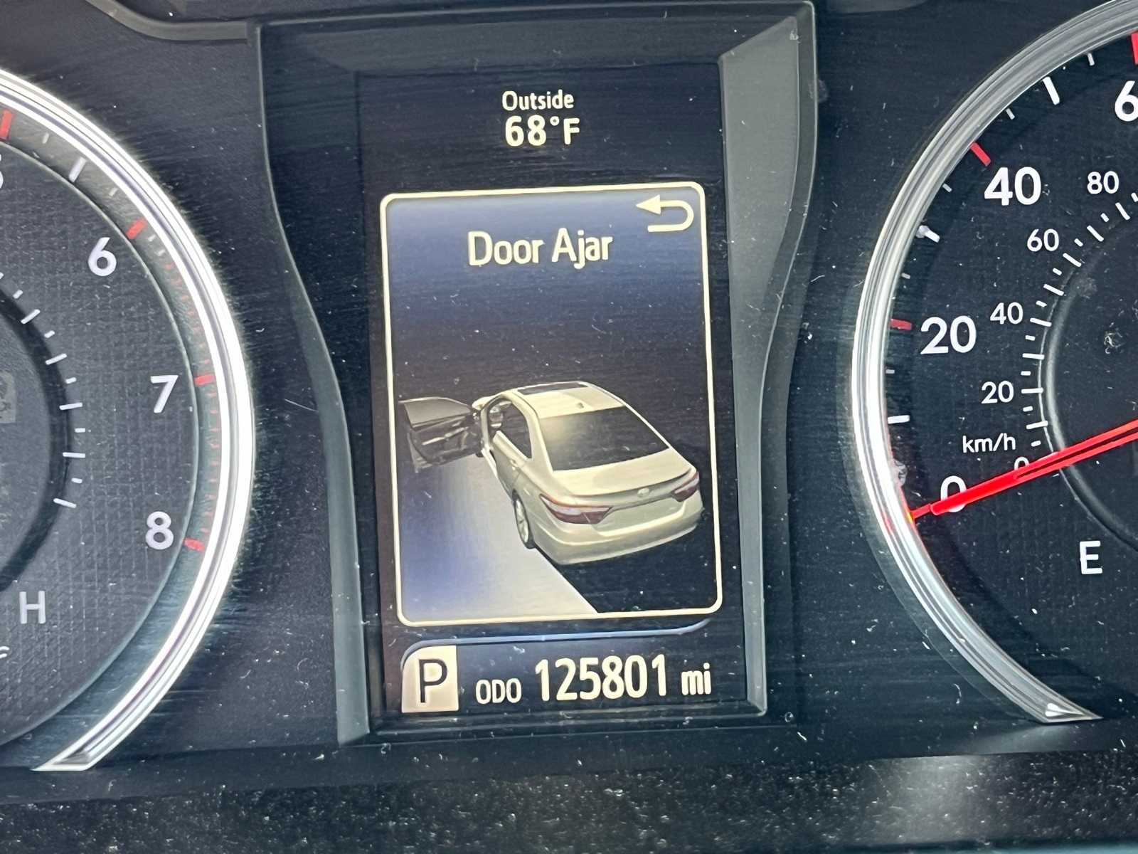 Thumbnail: 2017 Toyota Camry - 36