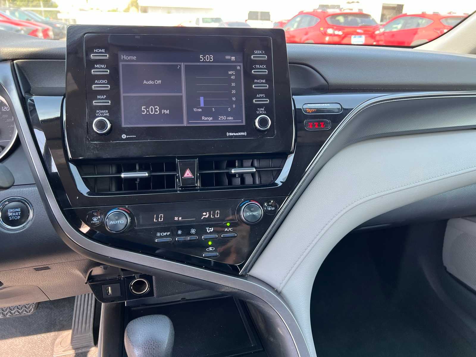 Thumbnail: 2023 Toyota Camry - 30