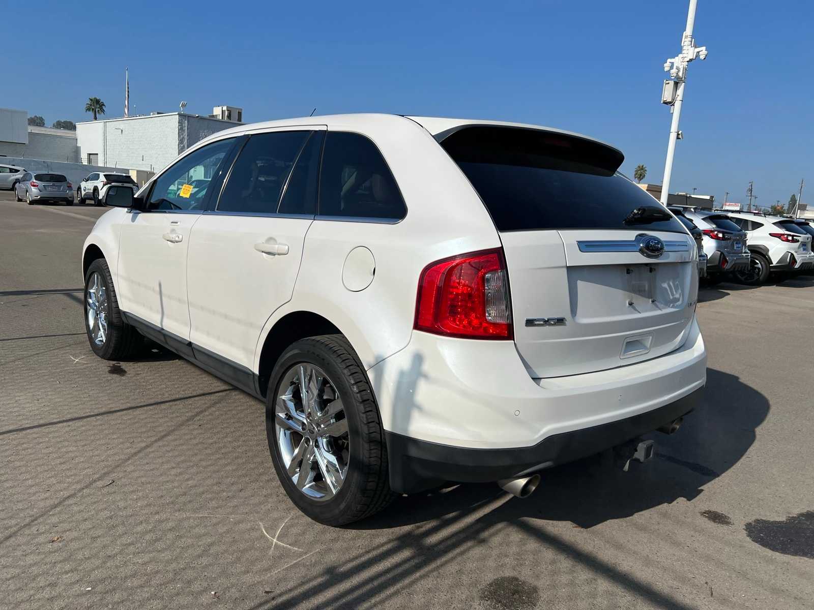 Thumbnail: 2013 Ford Edge - 3