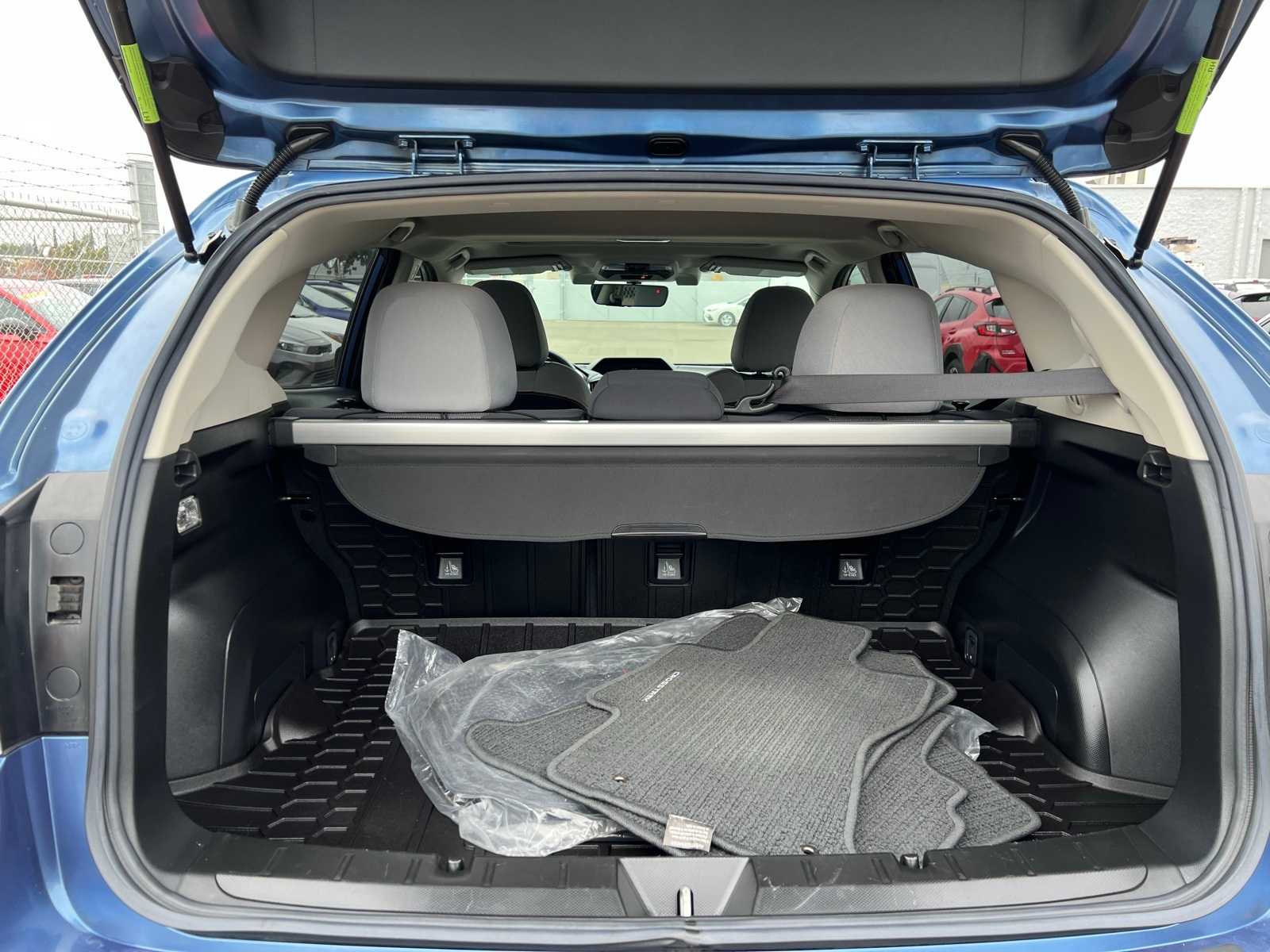 Thumbnail: 2018 Subaru Crosstrek - 8