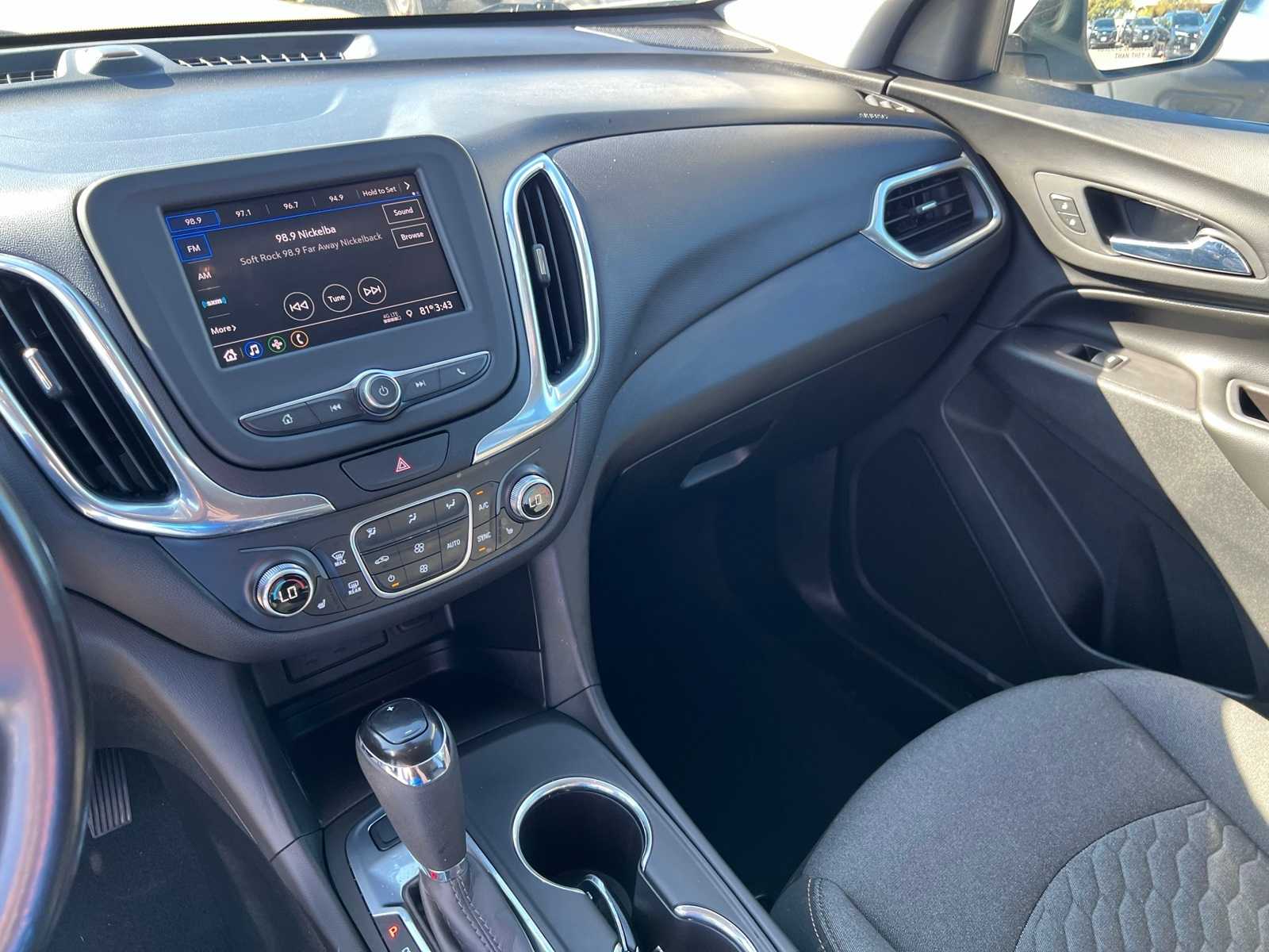 Thumbnail: 2020 Chevrolet Equinox - 38