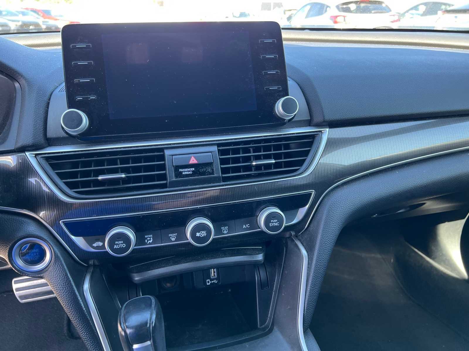 2019 Honda Accord Sport 31