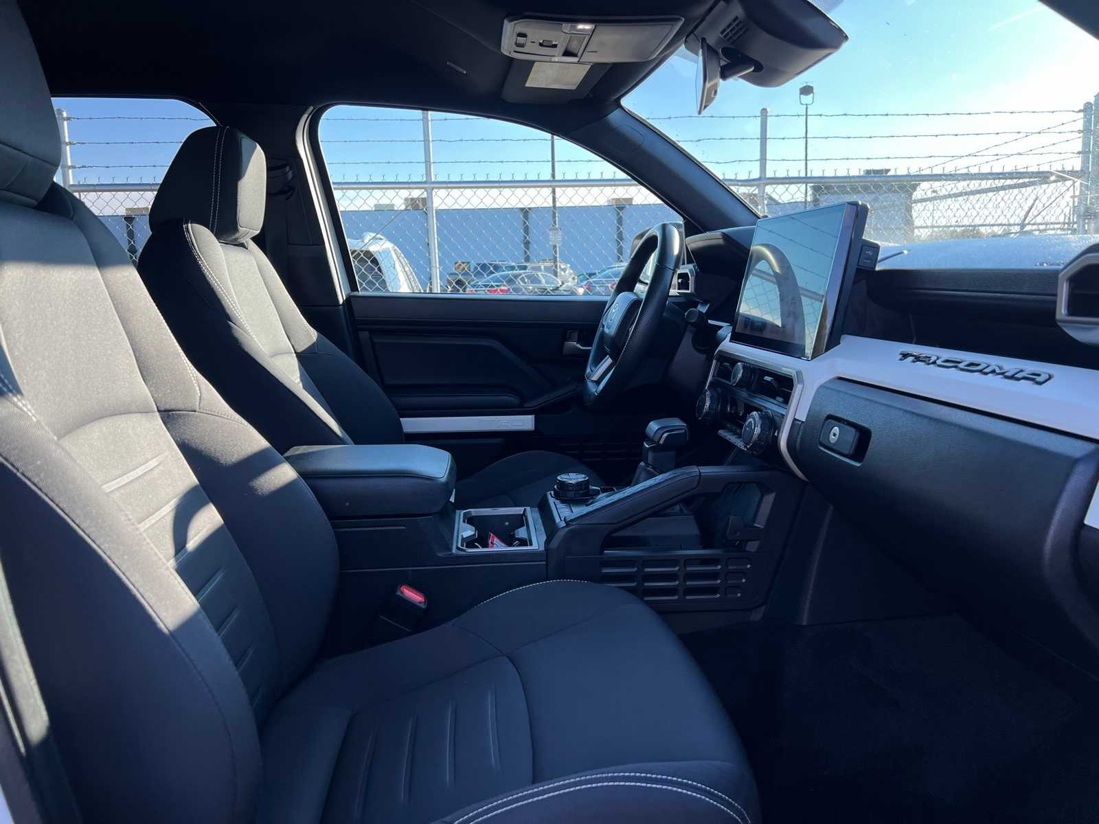 Thumbnail: 2024 Toyota Tacoma - 27