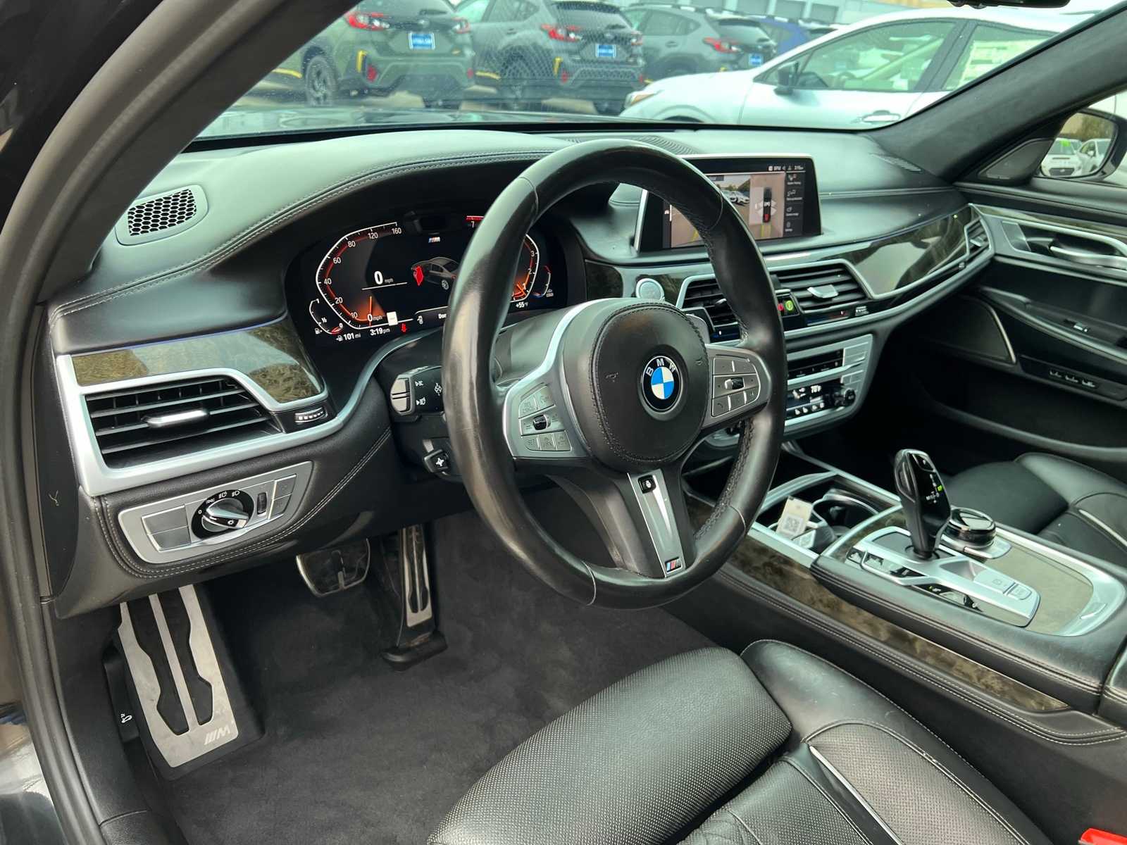 Thumbnail: 2021 BMW 7 Series - 13