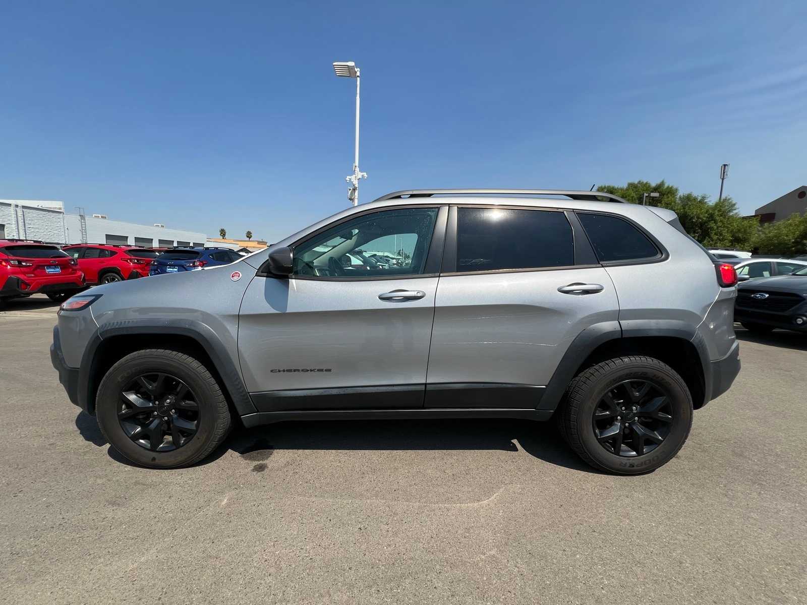 Thumbnail: 2015 Jeep Cherokee - 2