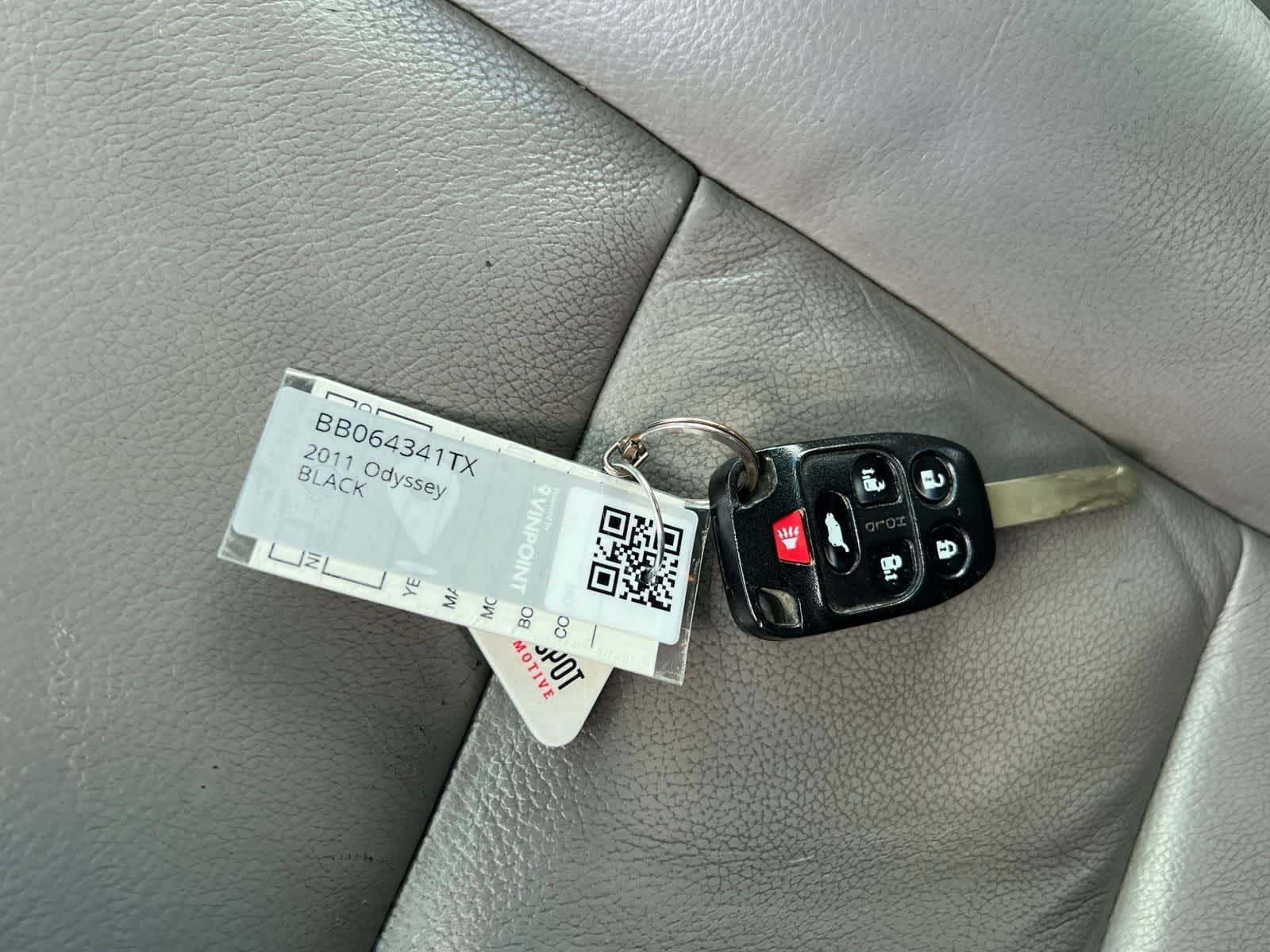 Thumbnail: 2011 Honda Odyssey - 36