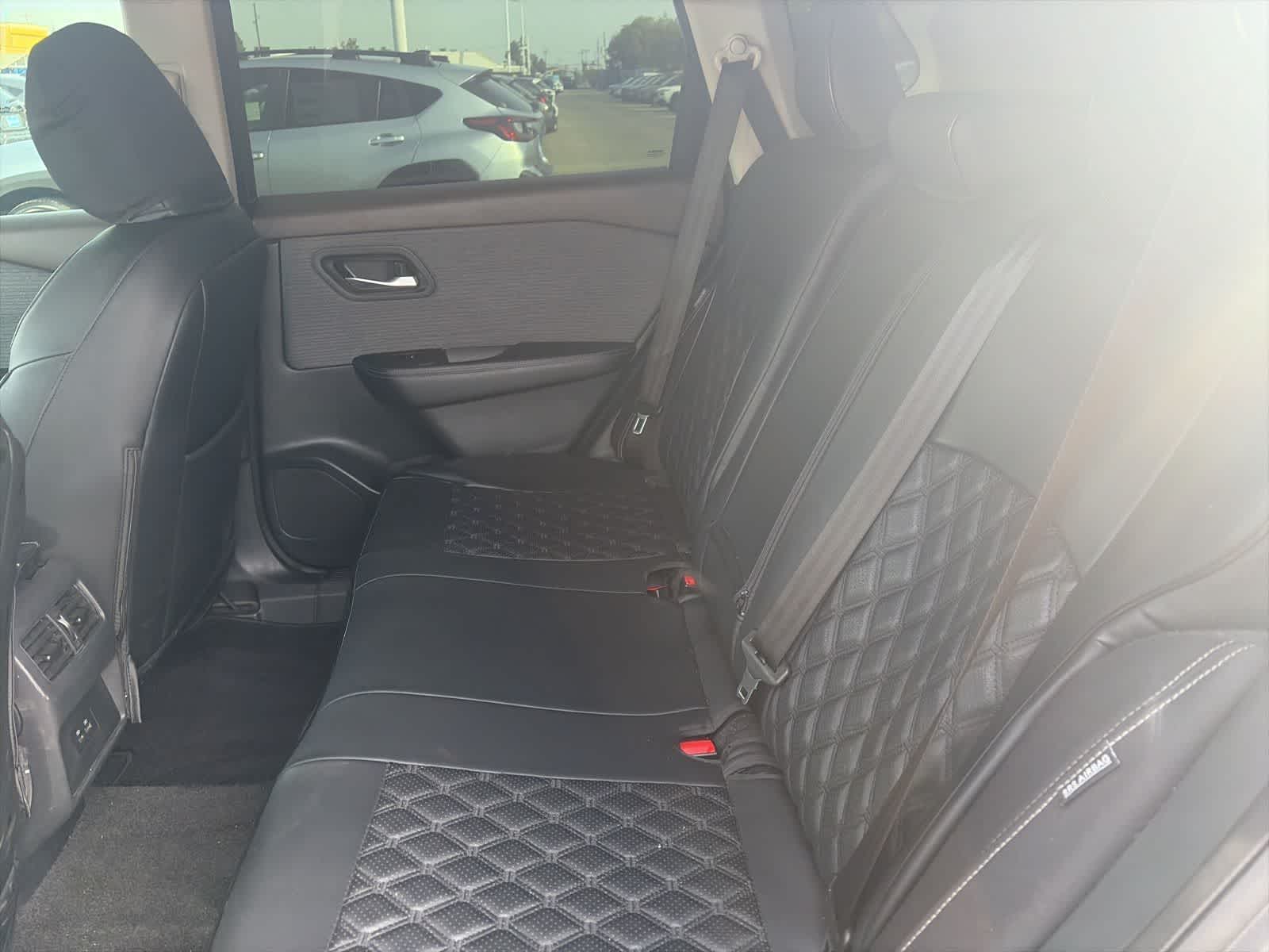 Thumbnail: 2023 Nissan Rogue - 24