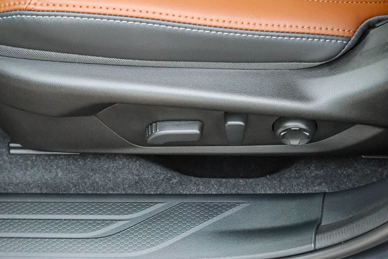 Thumbnail: 2026 Subaru Outback - 21