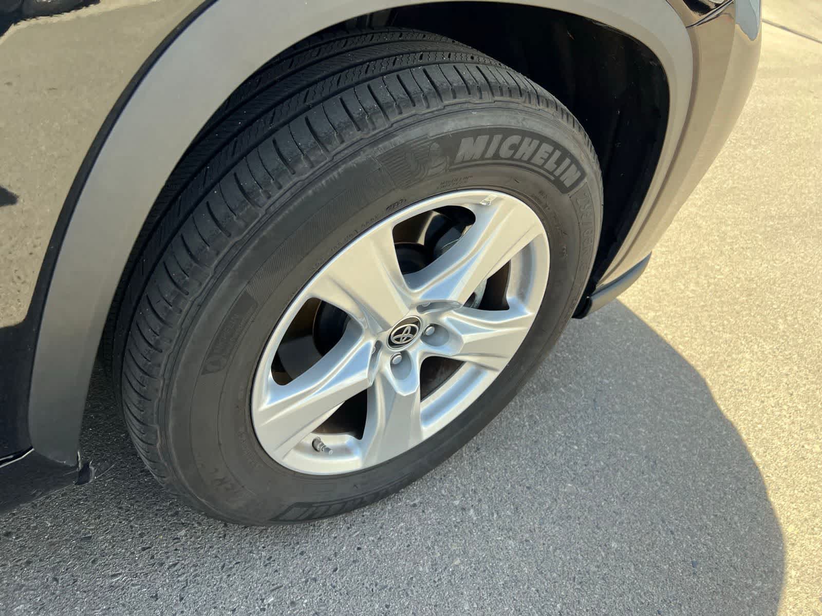 Thumbnail: 2025 Toyota Highlander - 25