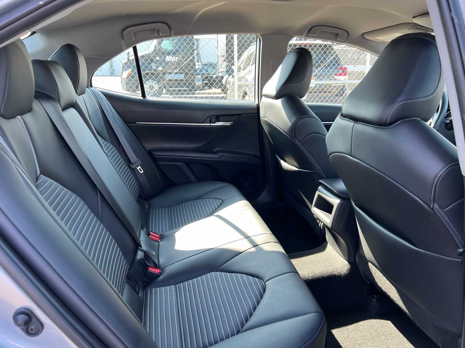 Thumbnail: 2023 Toyota Camry - 22