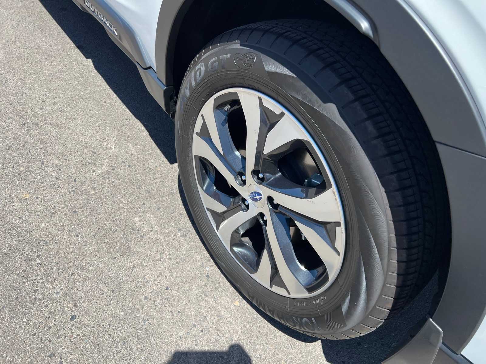 Thumbnail: 2020 Subaru Outback - 17