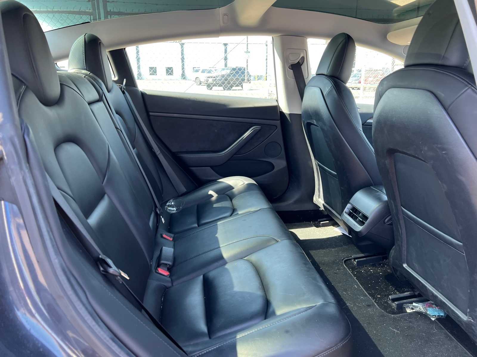 Thumbnail: 2021 Tesla Model 3 - 22