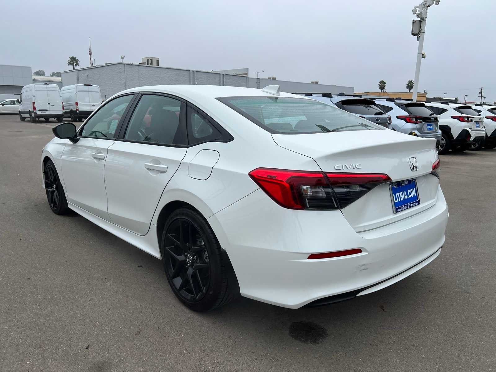 Thumbnail: 2024 Honda Civic - 3