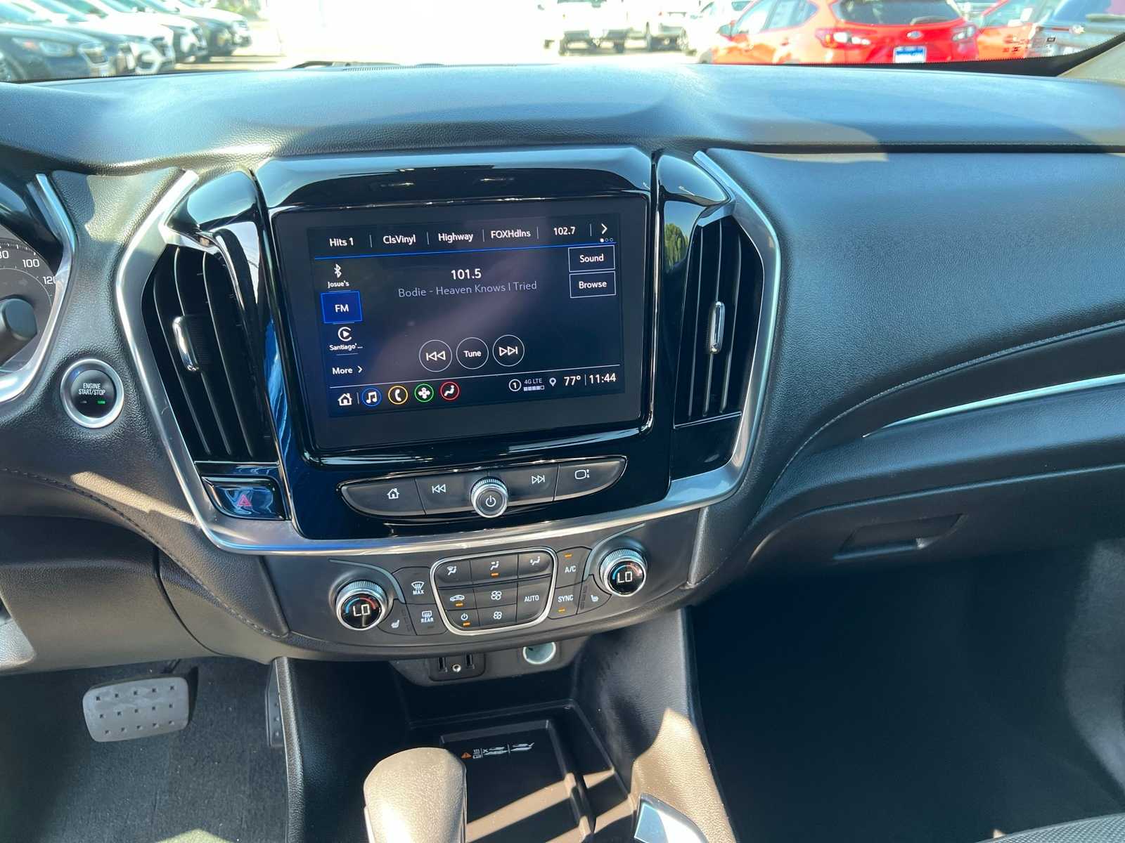 Thumbnail: 2023 Chevrolet Traverse - 37