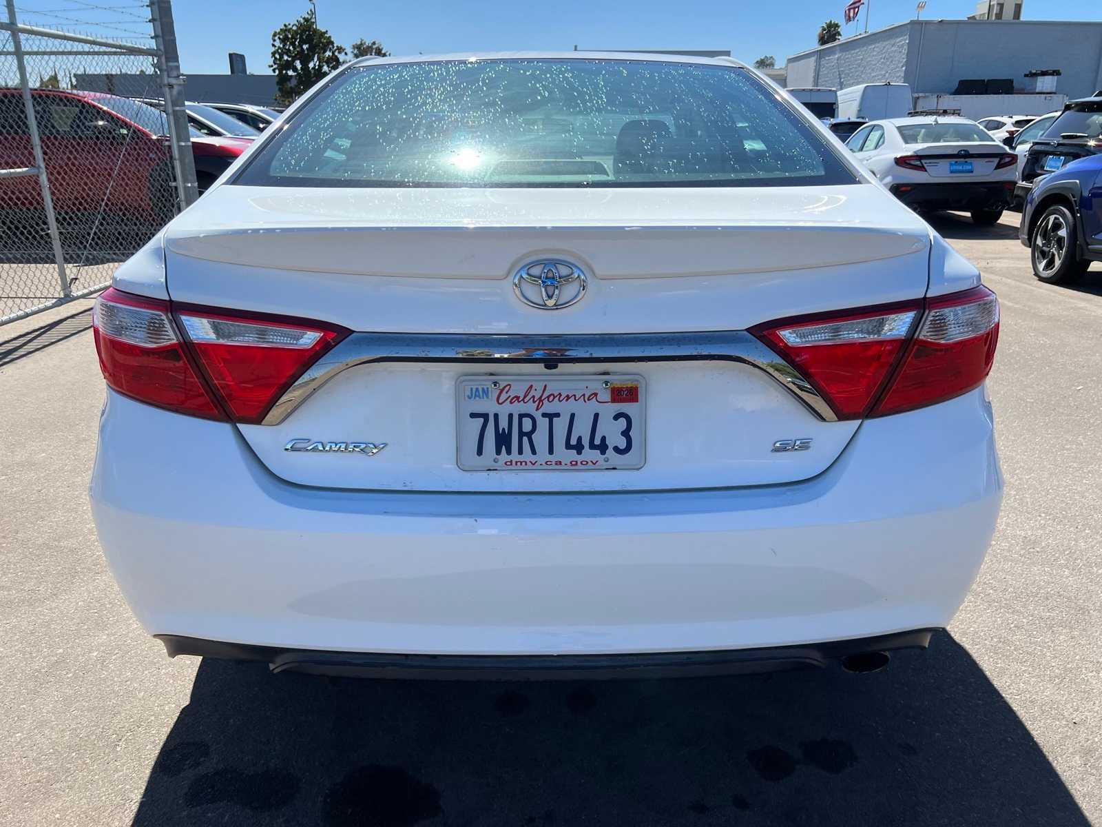 Thumbnail: 2016 Toyota Camry - 4