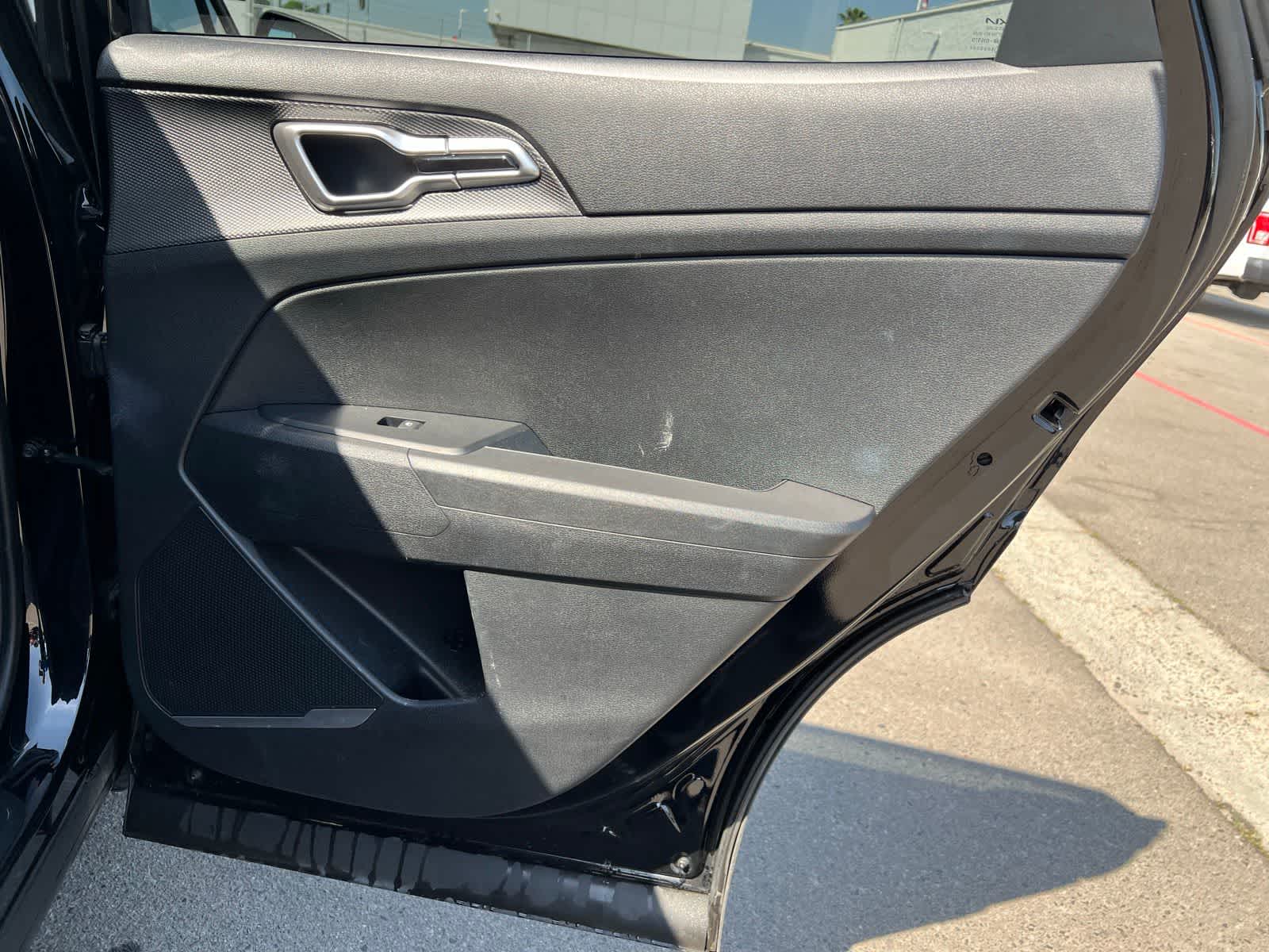 Thumbnail: 2025 Kia Sportage - 24