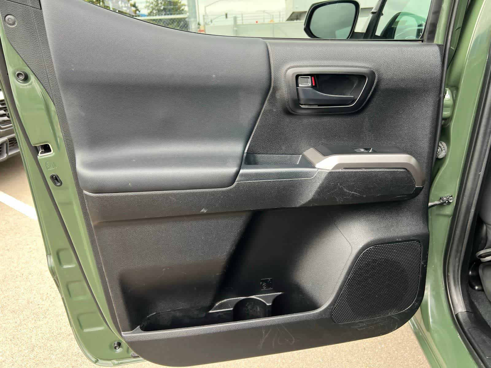 Thumbnail: 2021 Toyota Tacoma - 20