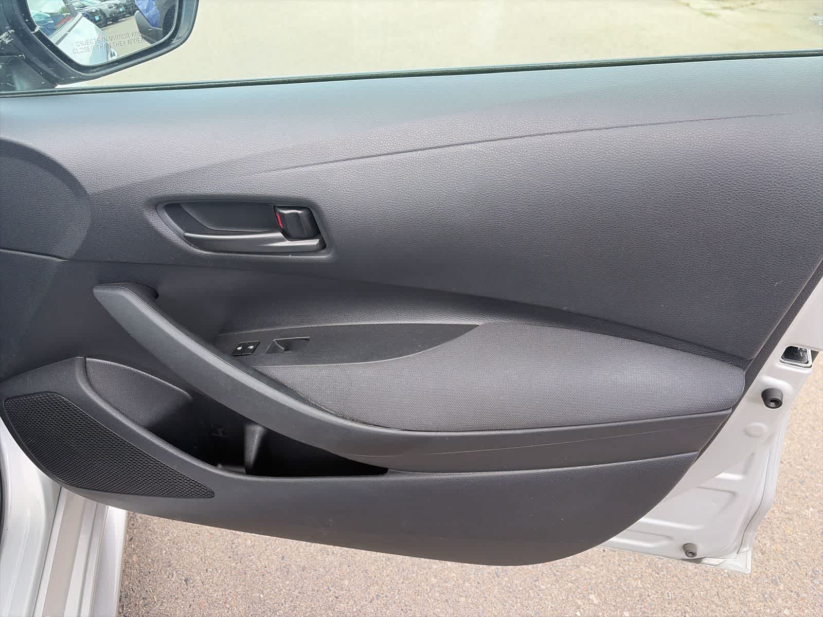 Thumbnail: 2023 Toyota Corolla - 9