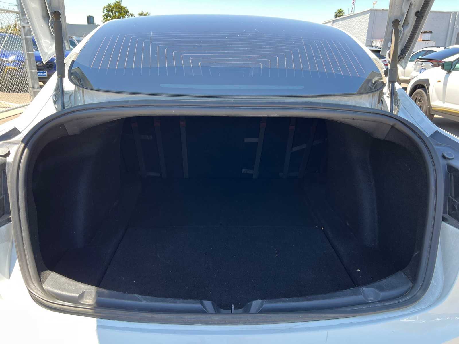 Thumbnail: 2020 Tesla Model 3 - 6