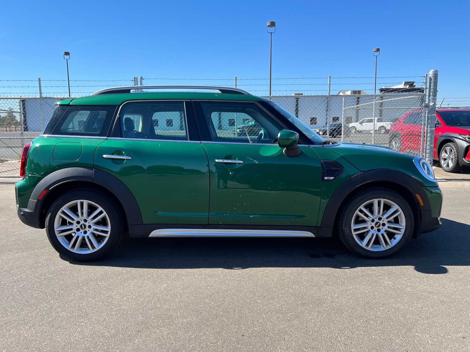 Thumbnail: 2022 MINI Cooper Countryman - 10