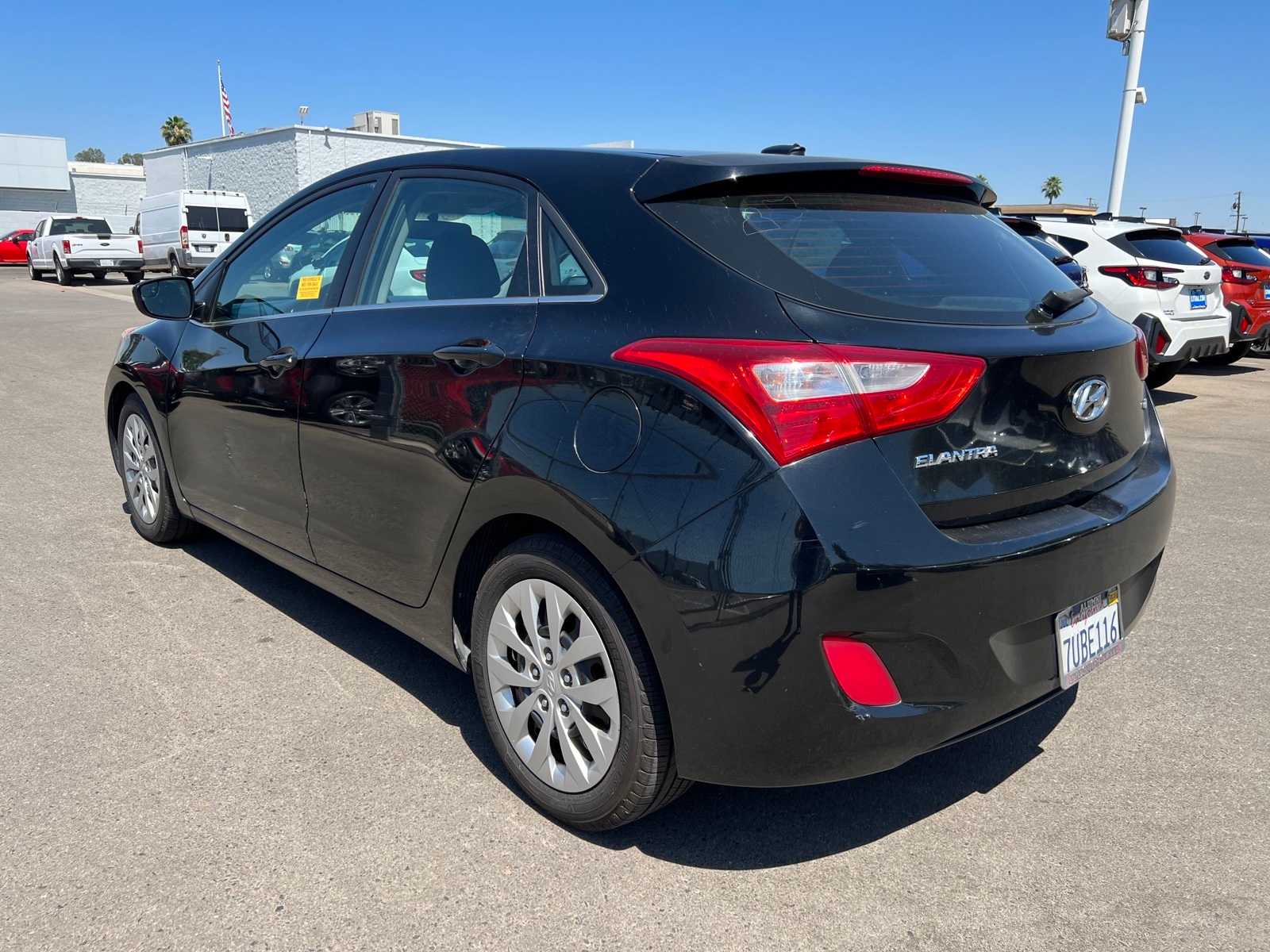 Thumbnail: 2016 Hyundai Elantra - 3