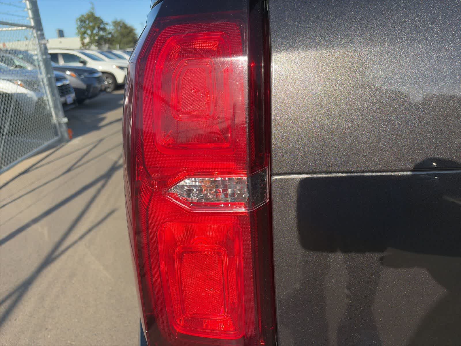 Thumbnail: 2017 Chevrolet Suburban - 17