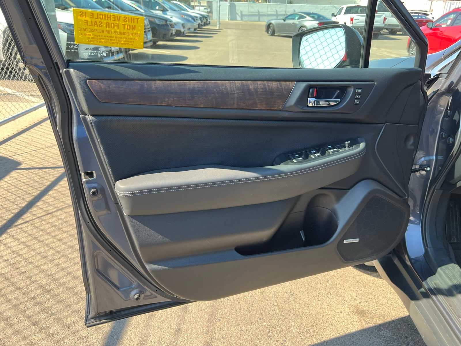 Thumbnail: 2016 Subaru Outback - 16