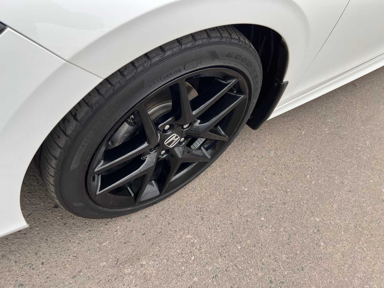 Thumbnail: 2024 Honda Civic - 13