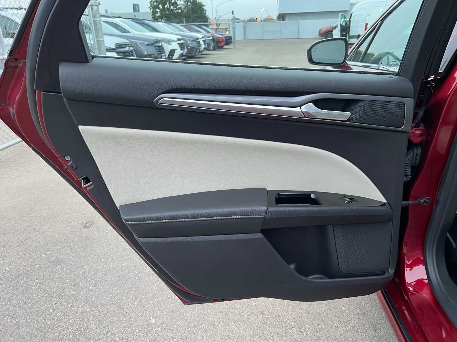 Thumbnail: 2014 Ford Fusion - 20