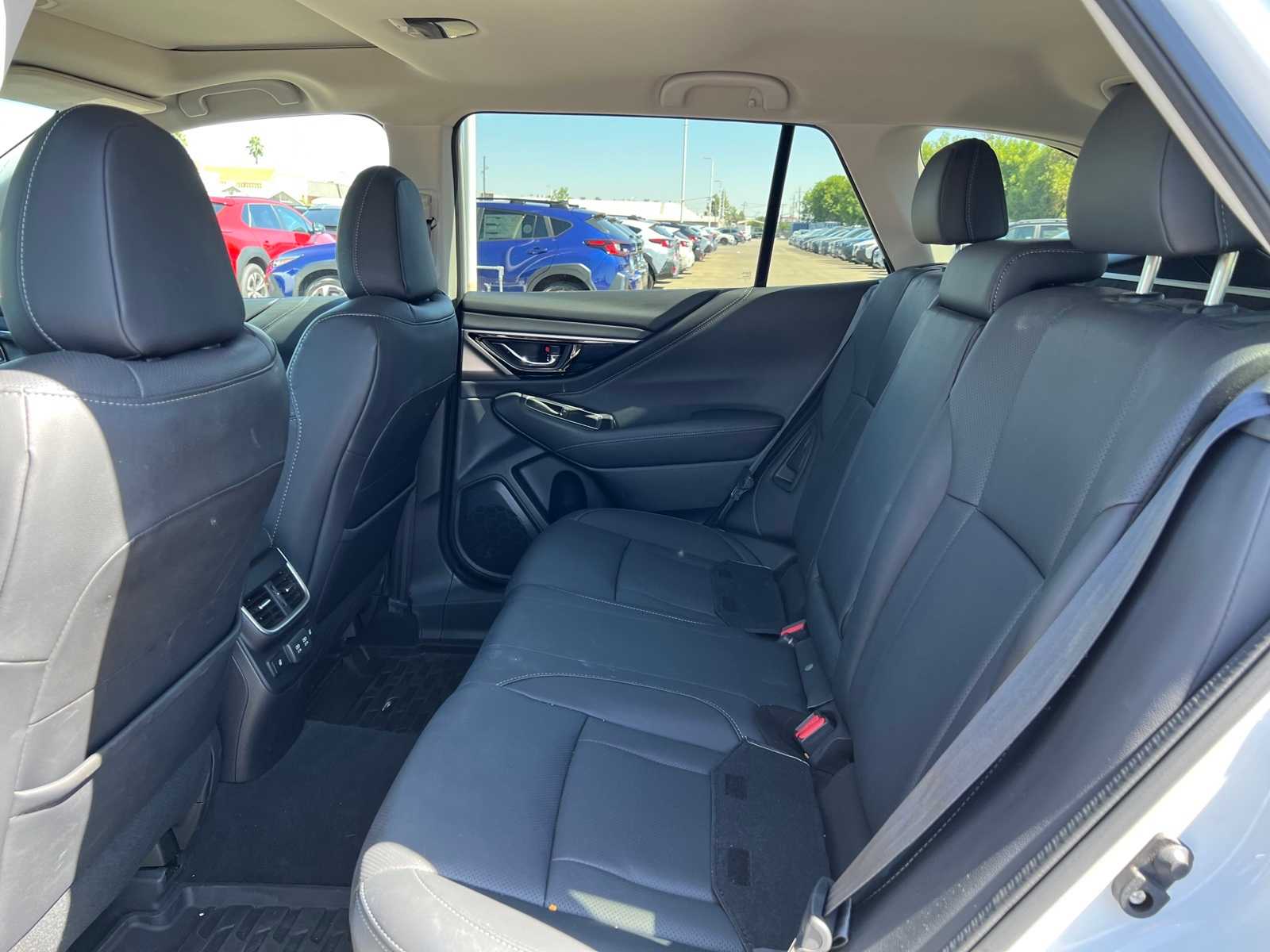 2022 Subaru Outback Limited 19