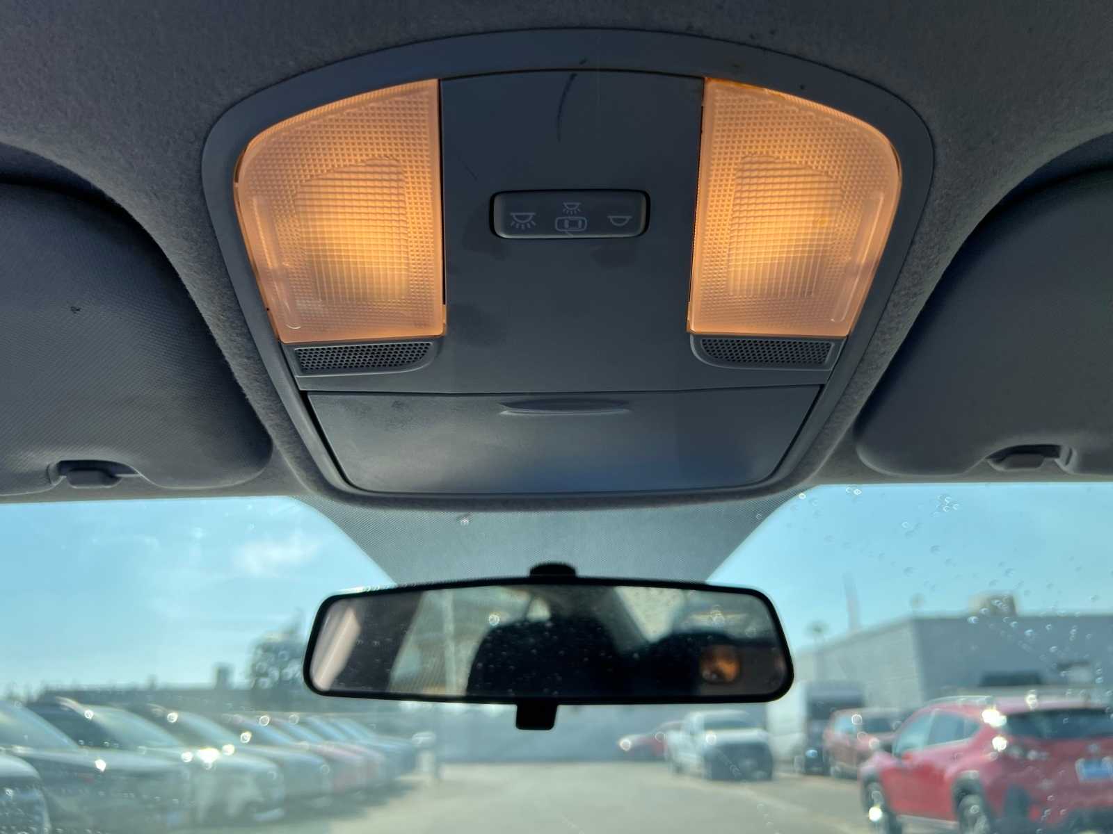 Thumbnail: 2021 Kia Rio - 32