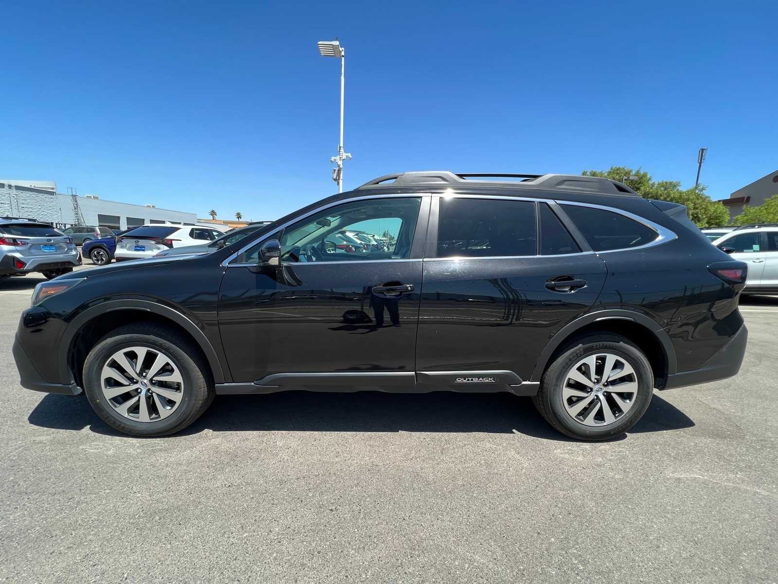 2022 Subaru Outback Premium 2