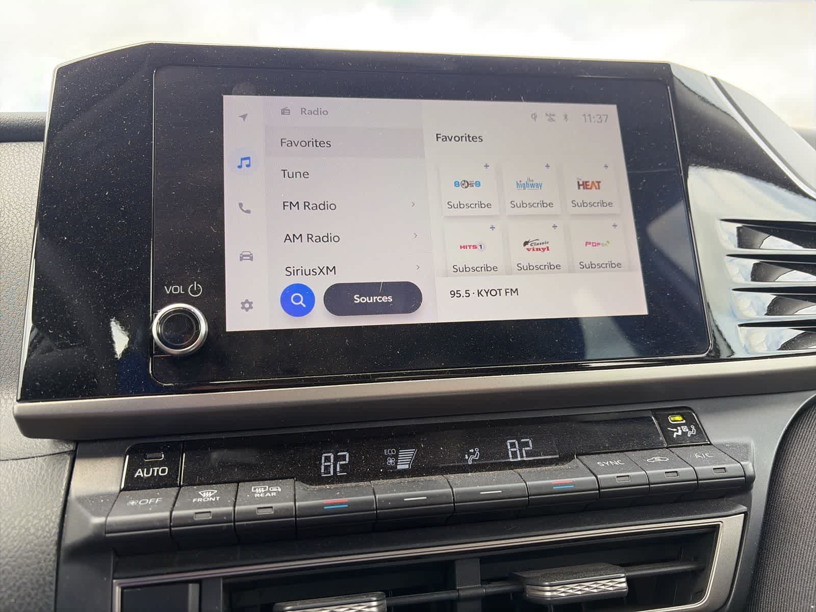 Thumbnail: 2025 Toyota Camry - 28