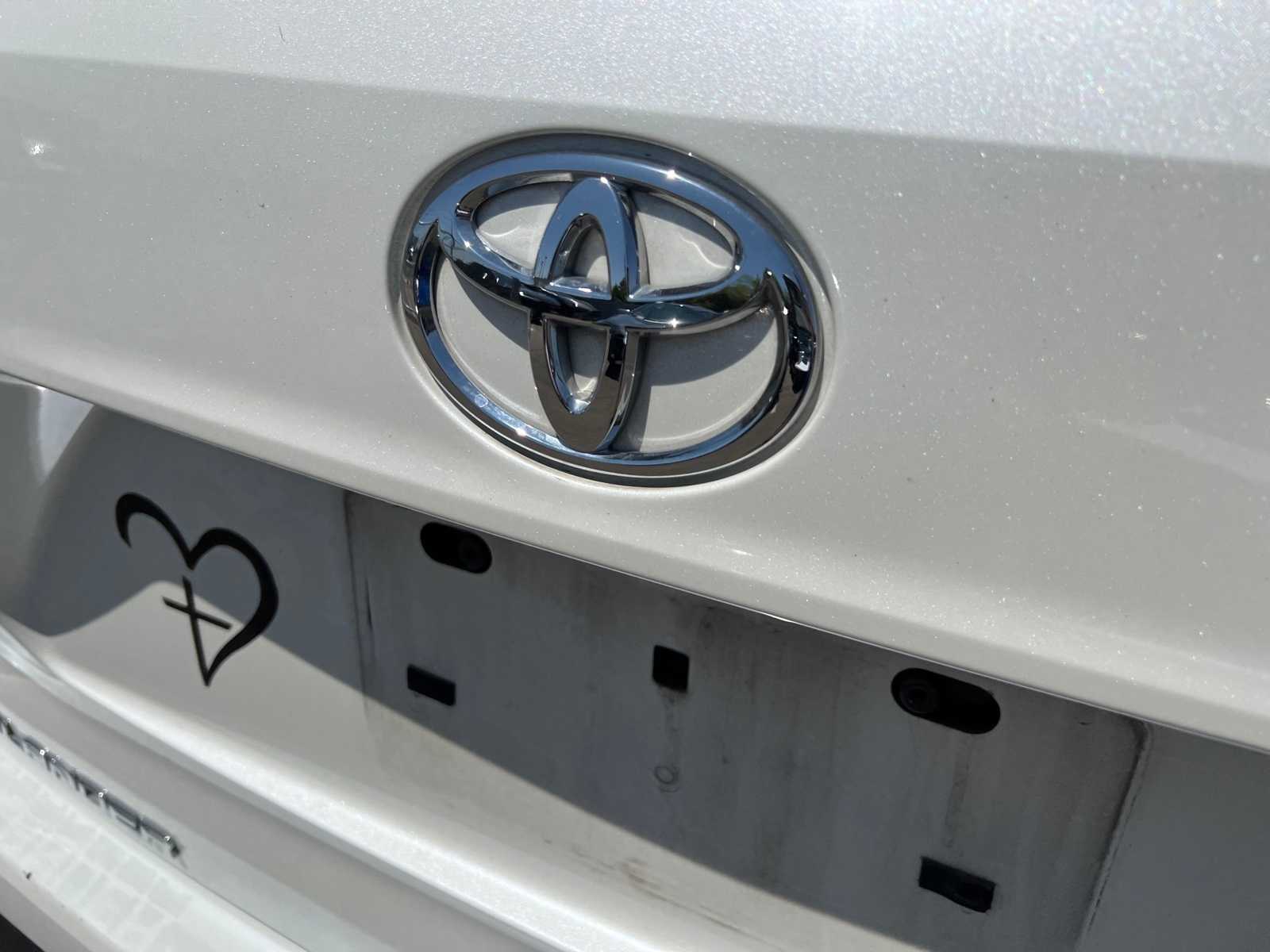 Thumbnail: 2021 Toyota Highlander - 6