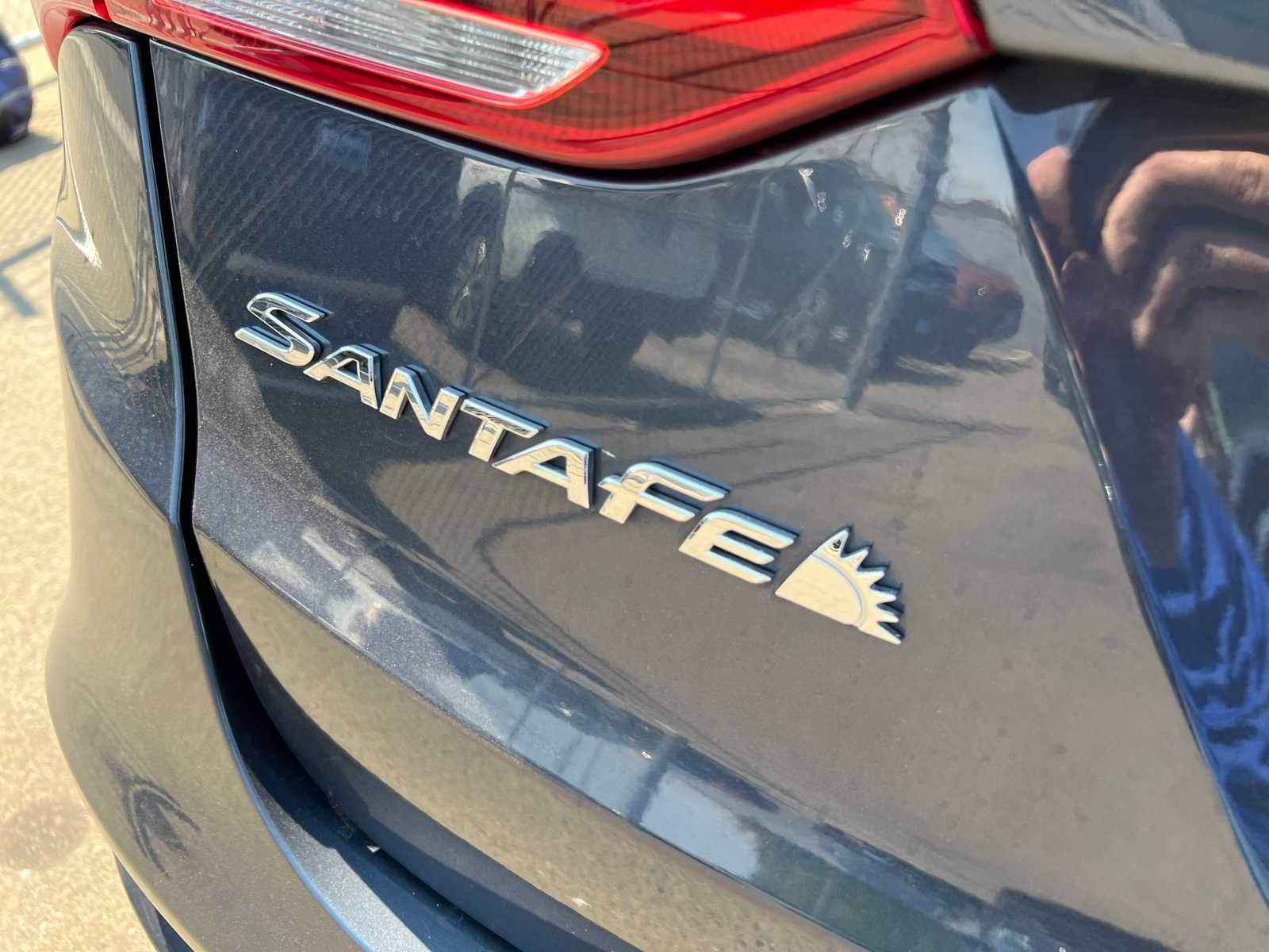 Thumbnail: 2017 Hyundai Santa Fe - 5