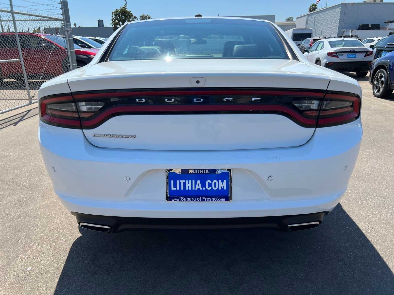 Thumbnail: 2022 Dodge Charger - 4