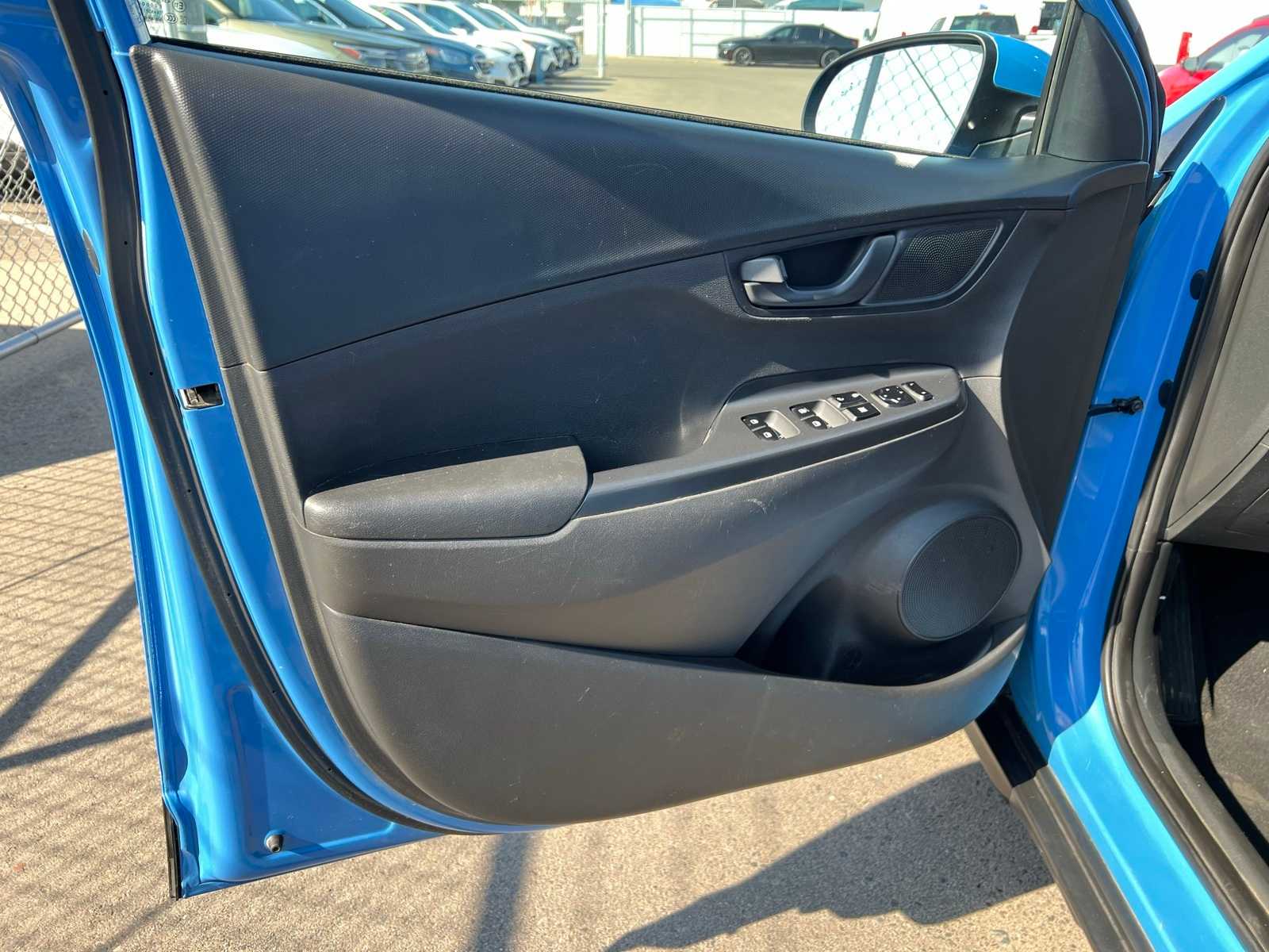 Thumbnail: 2022 Hyundai Kona - 15