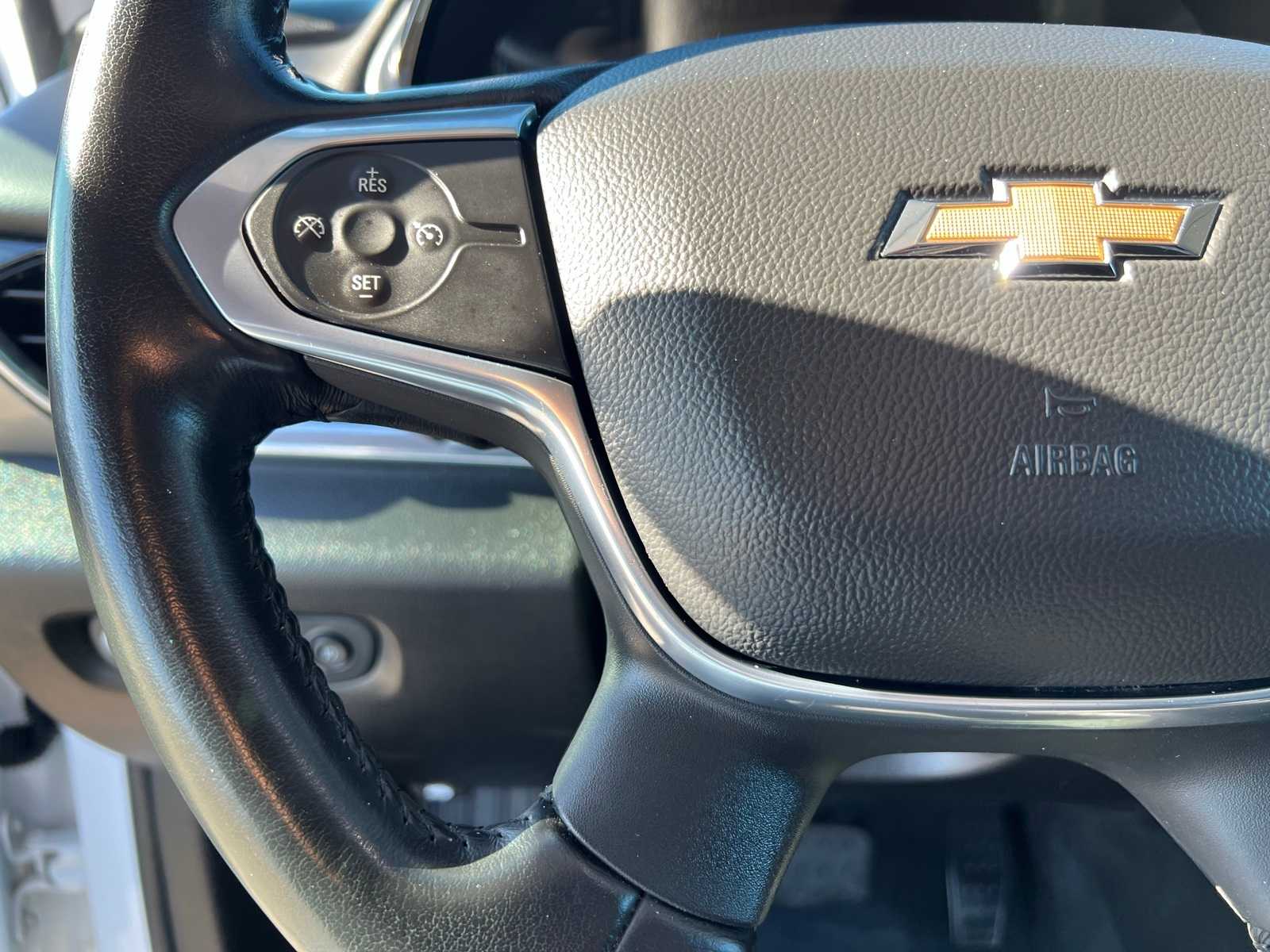 Thumbnail: 2021 Chevrolet Traverse - 35