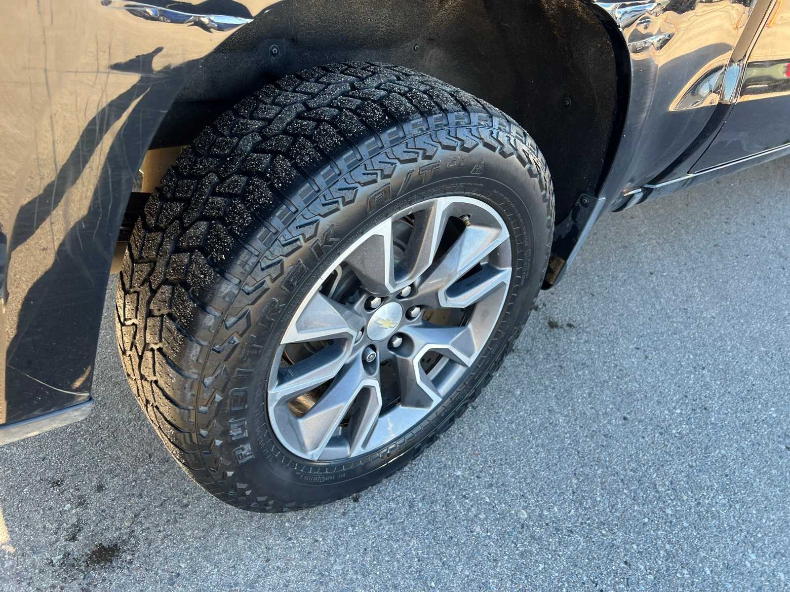 Thumbnail: 2020 Chevrolet Silverado 1500 - 20