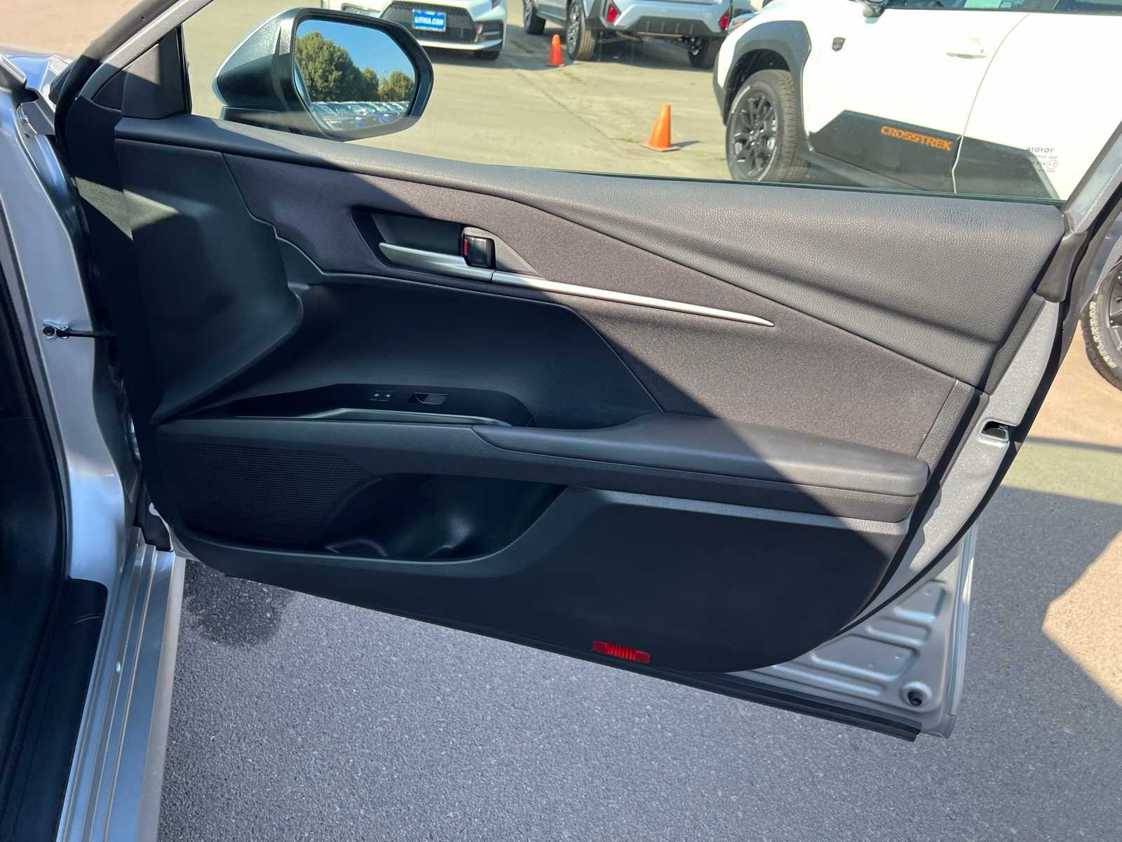 Thumbnail: 2025 Toyota Camry - 28