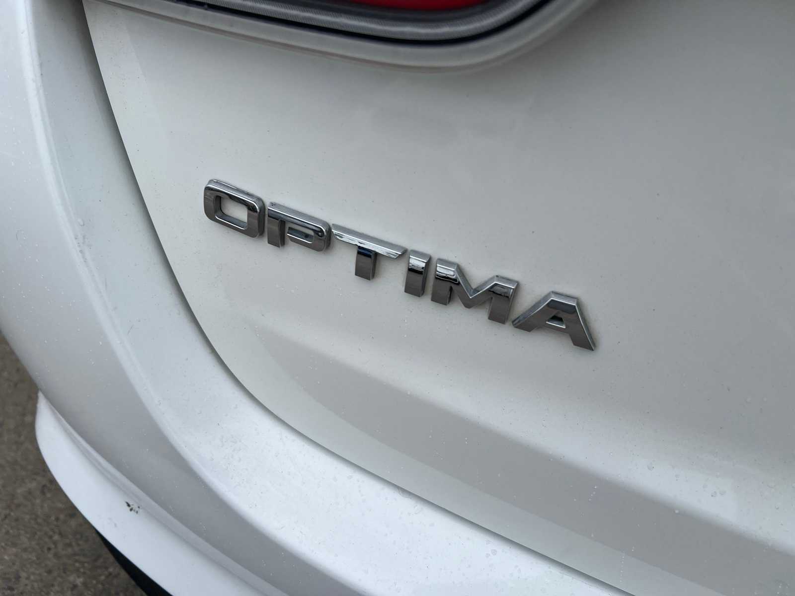 Thumbnail: 2016 Kia Optima - 5