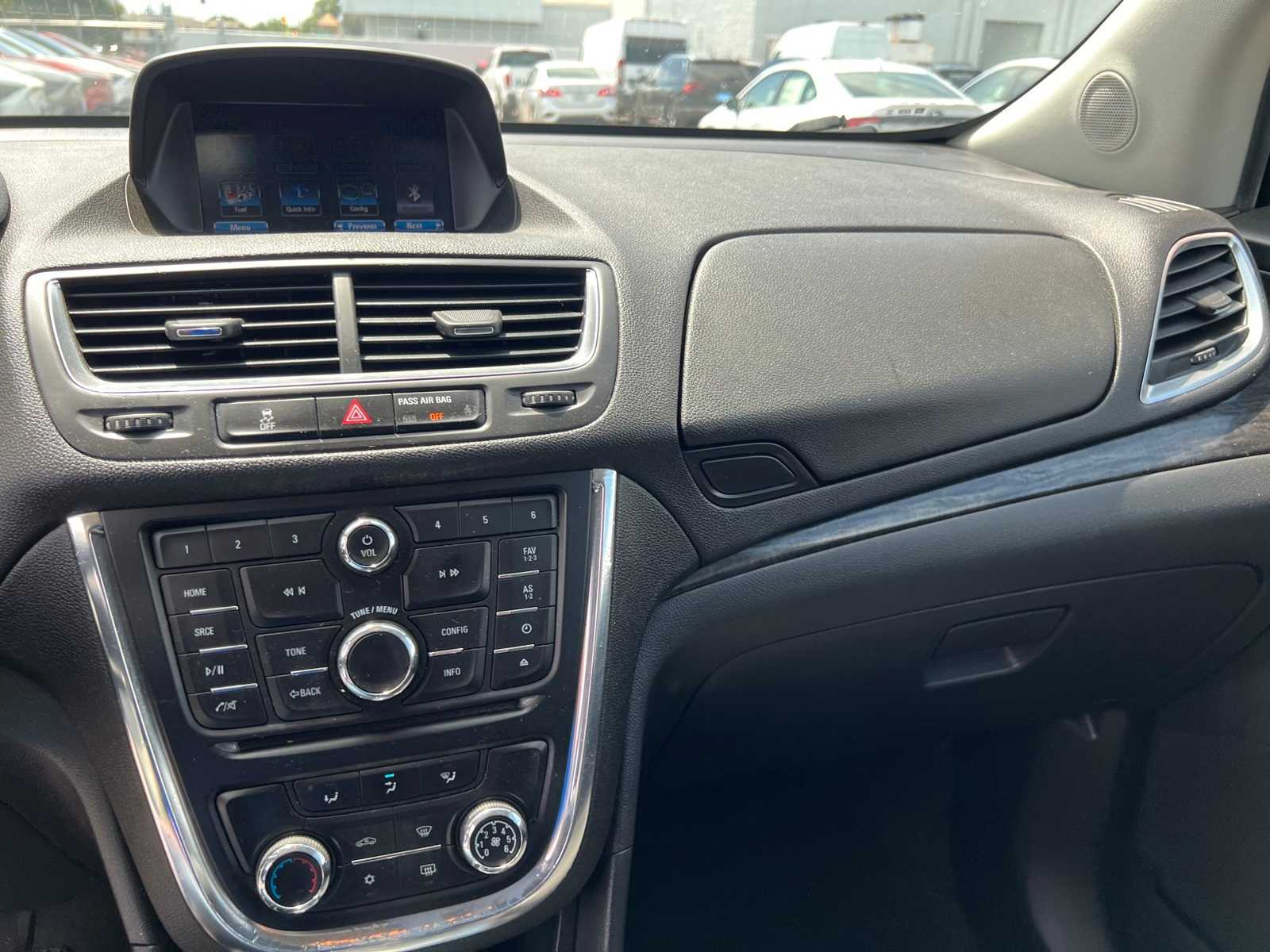 Thumbnail: 2016 Buick Encore - 31