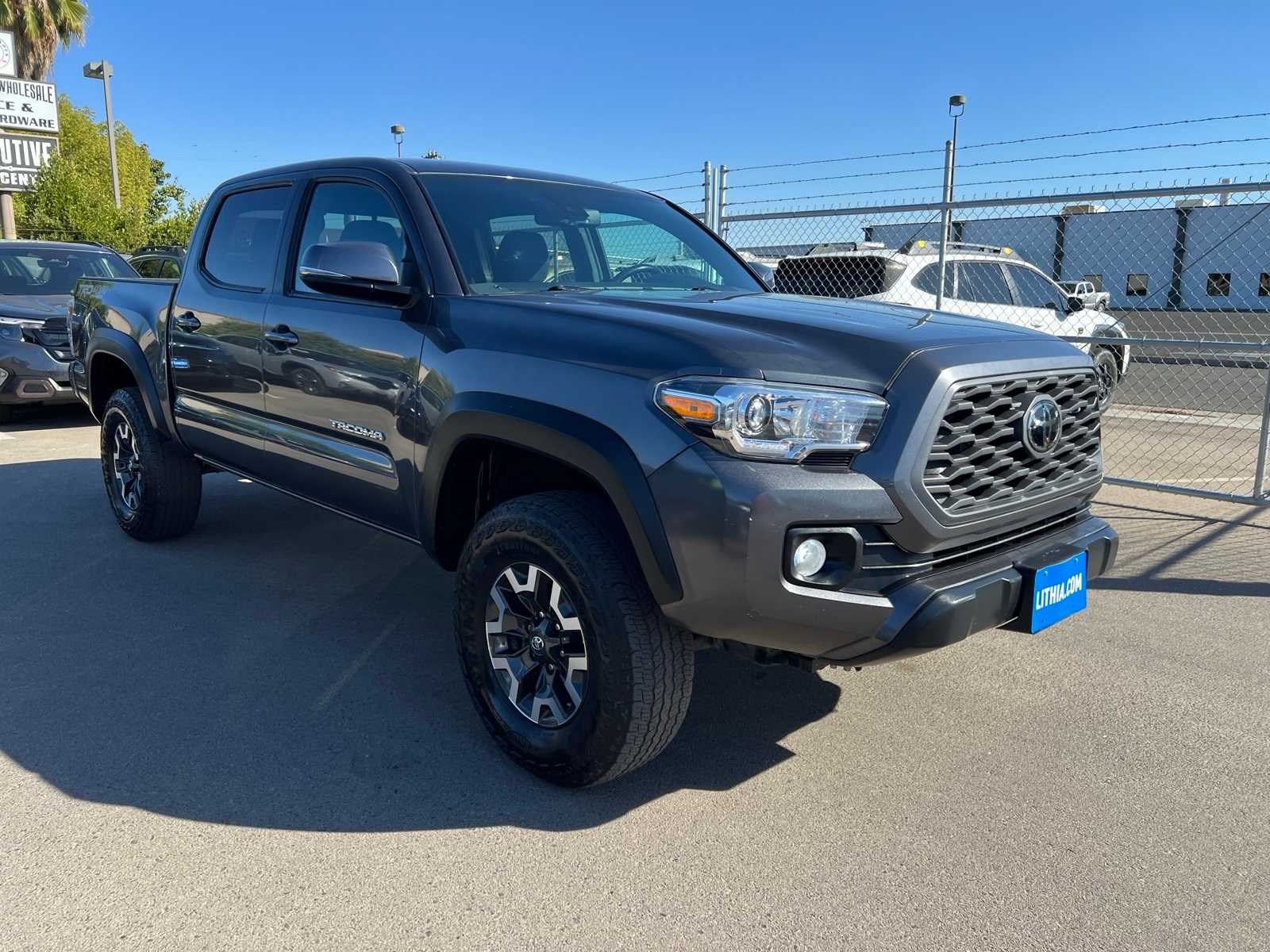 Thumbnail: 2023 Toyota Tacoma - 11