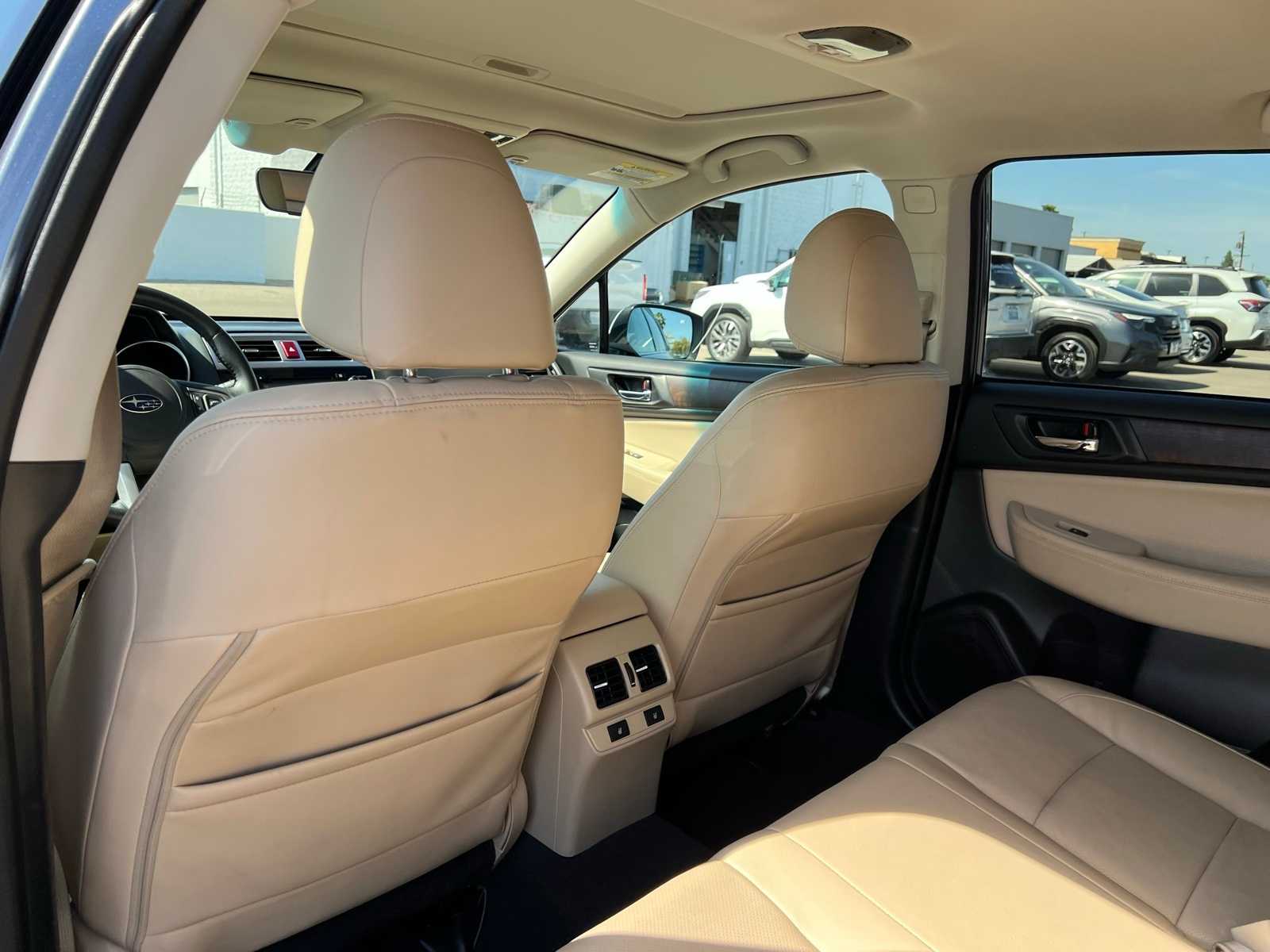 Thumbnail: 2017 Subaru Outback - 18