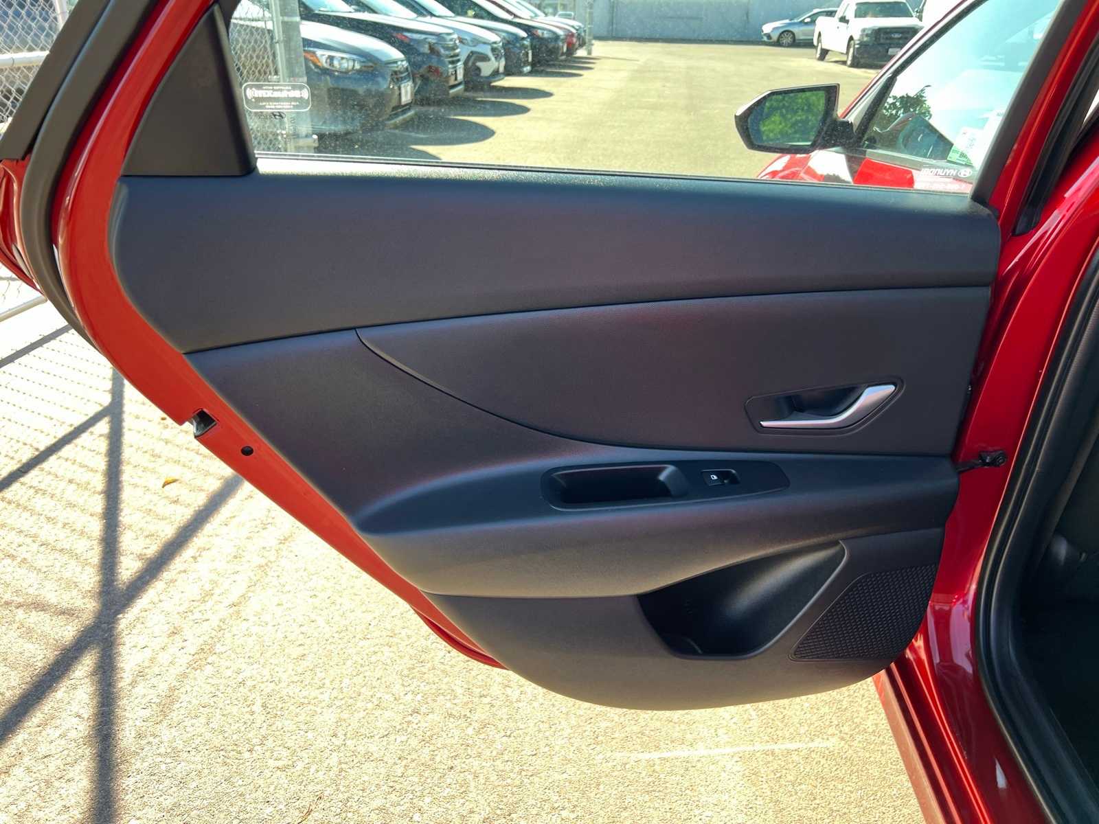 Thumbnail: 2024 Hyundai Elantra - 20