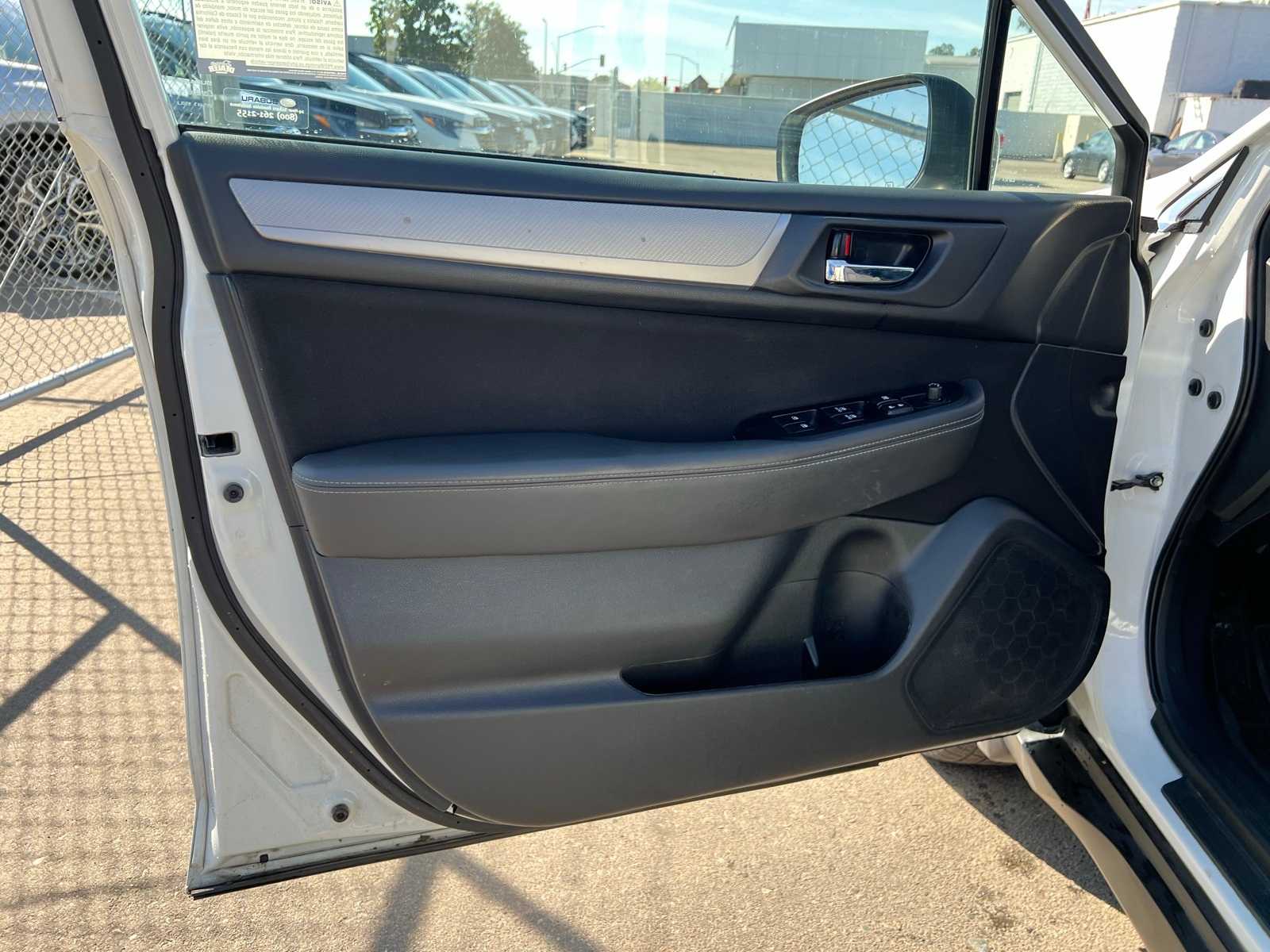 Thumbnail: 2018 Subaru Outback - 15