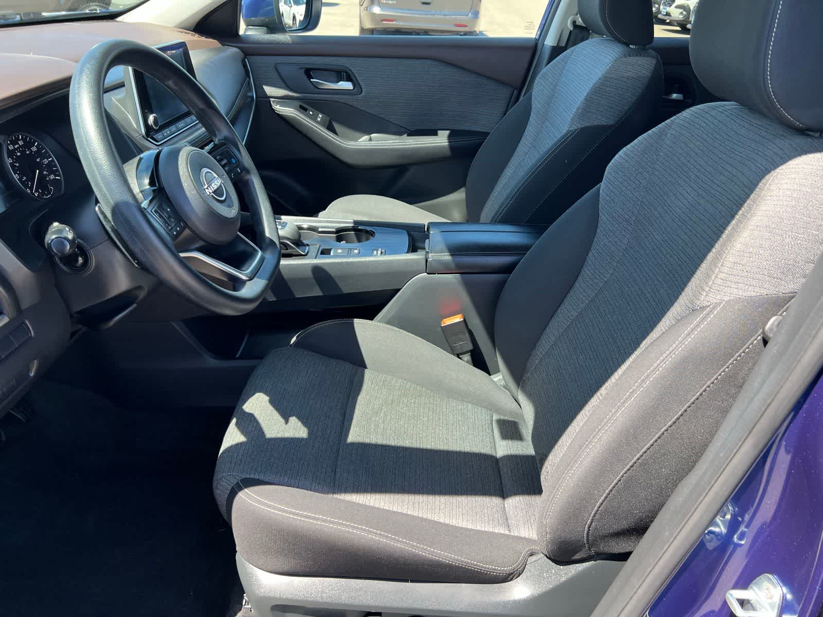 Thumbnail: 2023 Nissan Rogue - 14