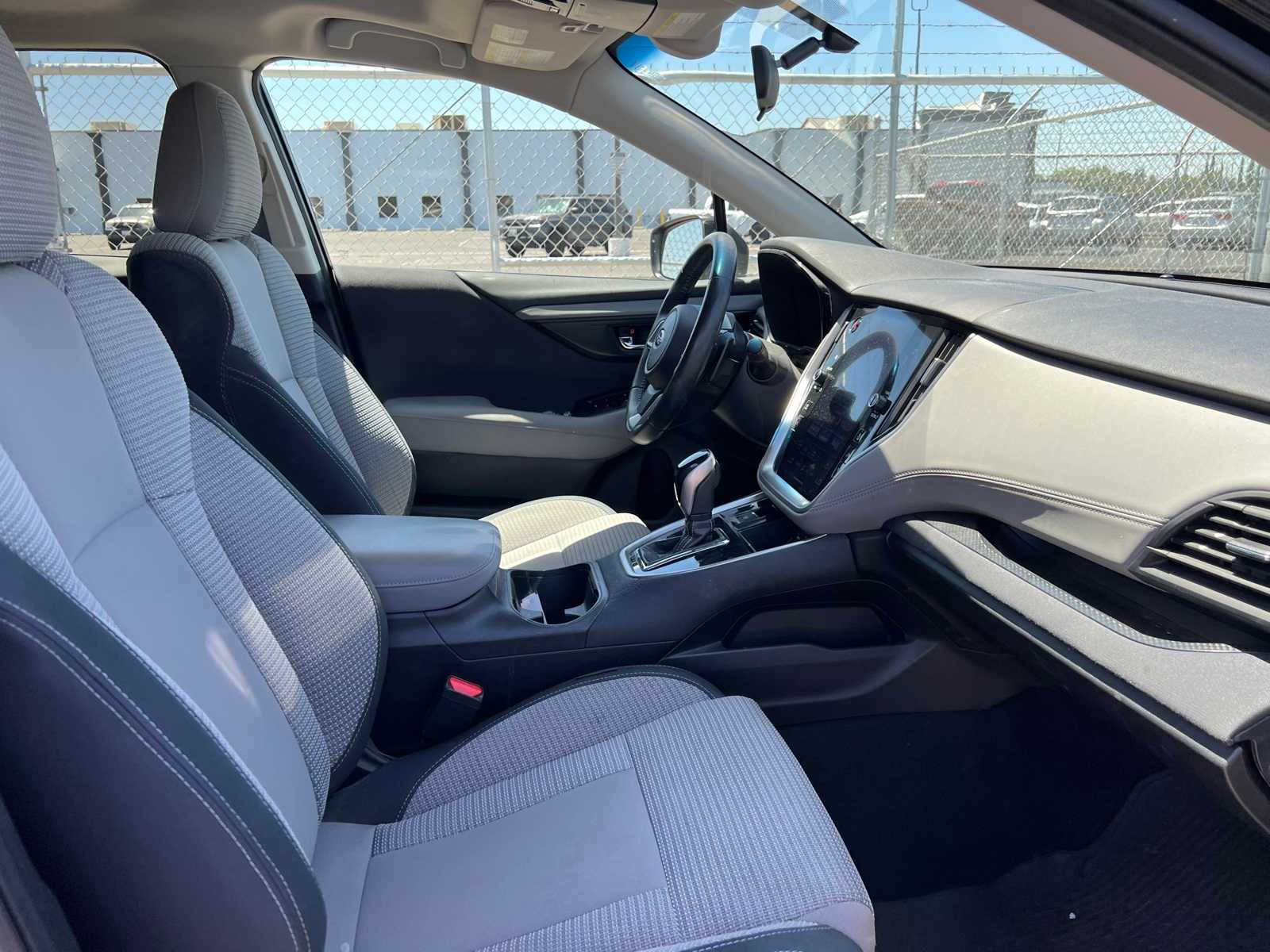 2022 Subaru Outback Premium 27