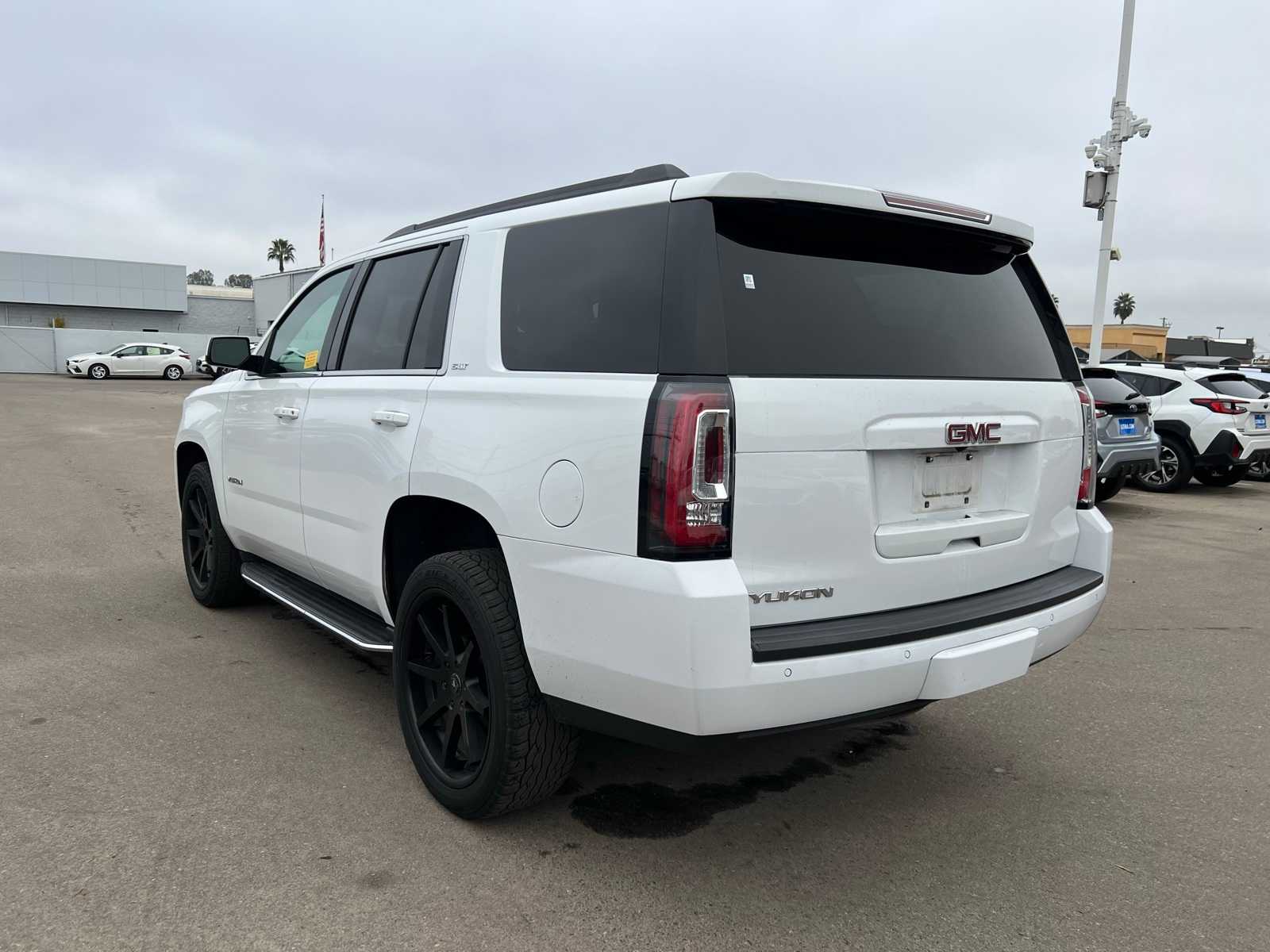 Thumbnail: 2019 GMC Yukon - 3